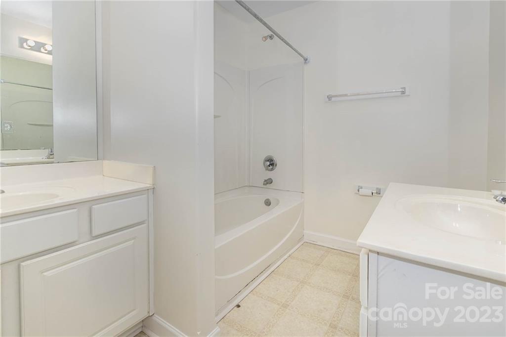 Moss Creek Village - Residential Lease