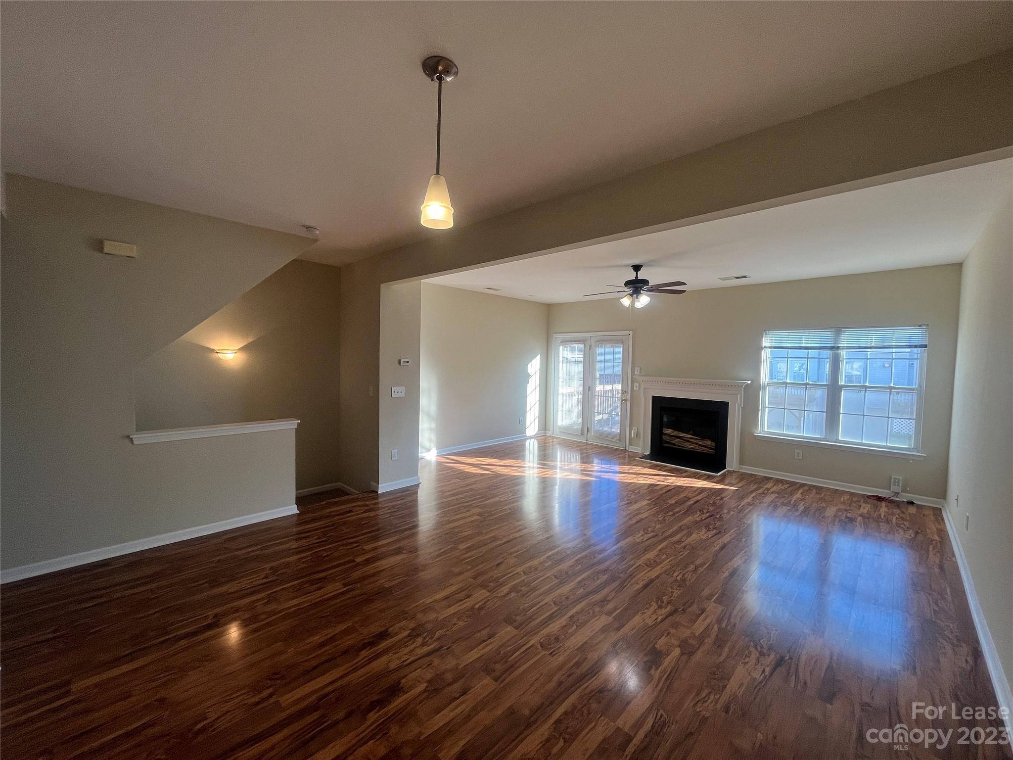 Oakhurst - Residential Lease