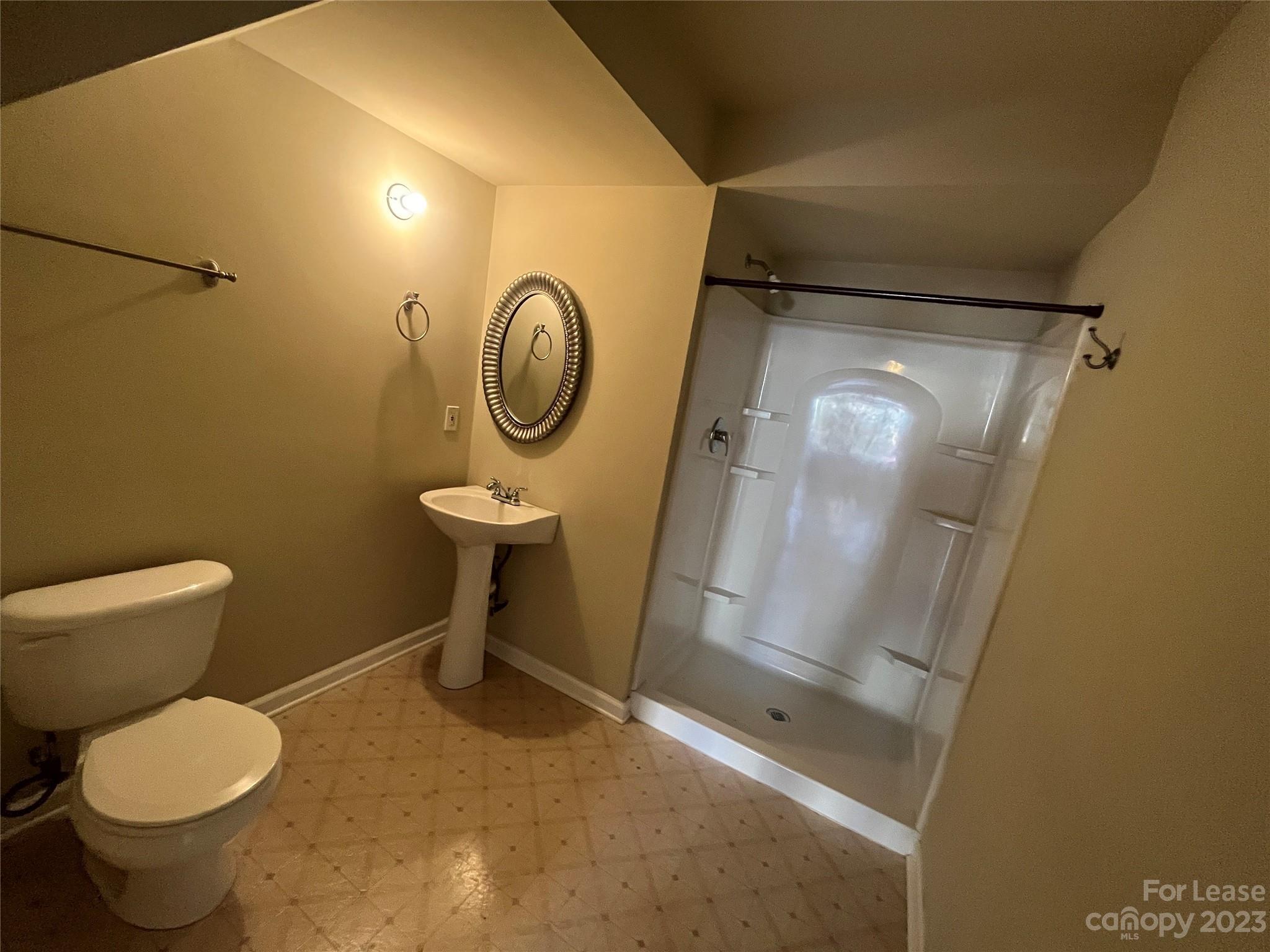 Oakhurst - Residential Lease