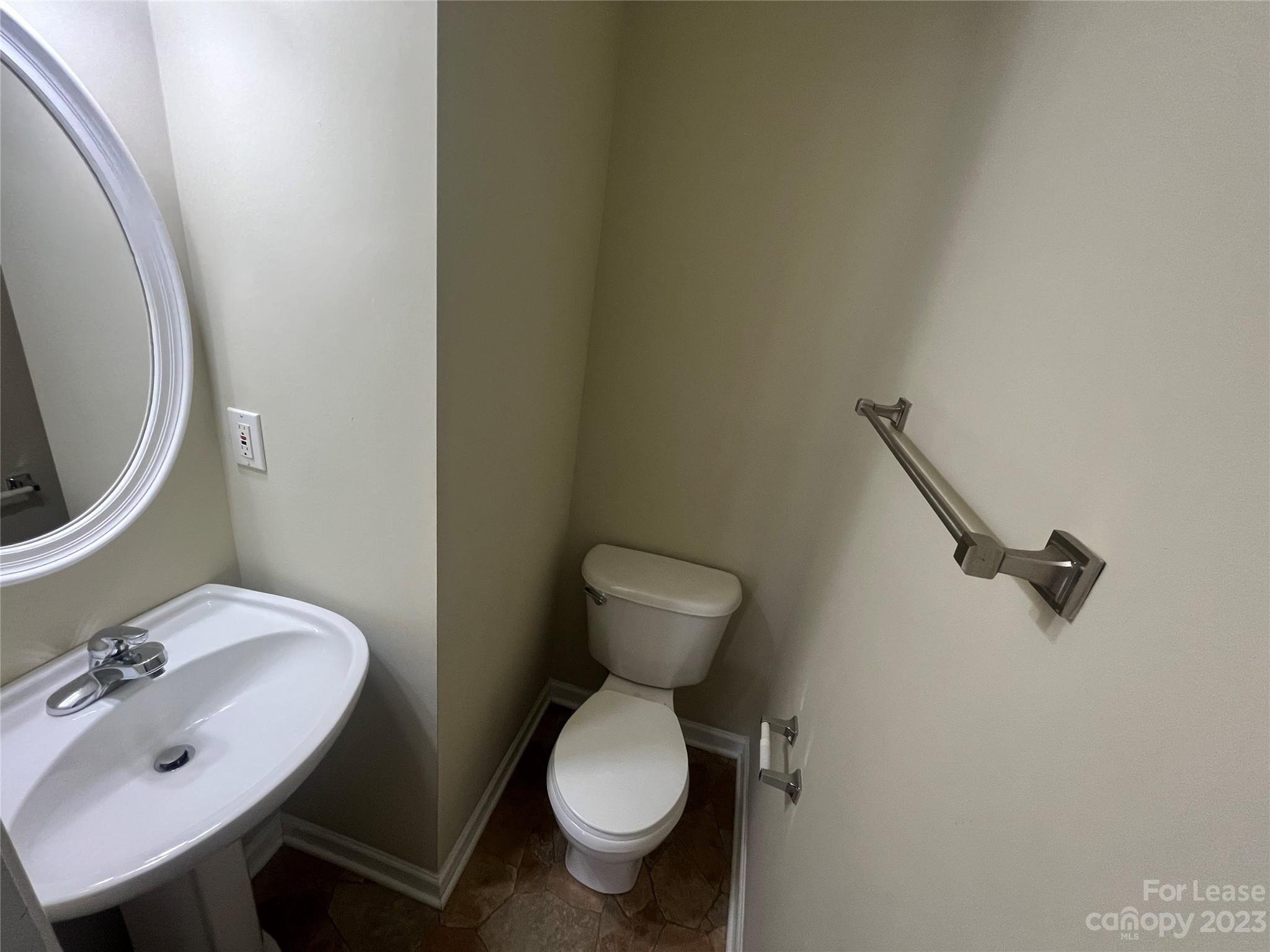 Oakhurst - Residential Lease