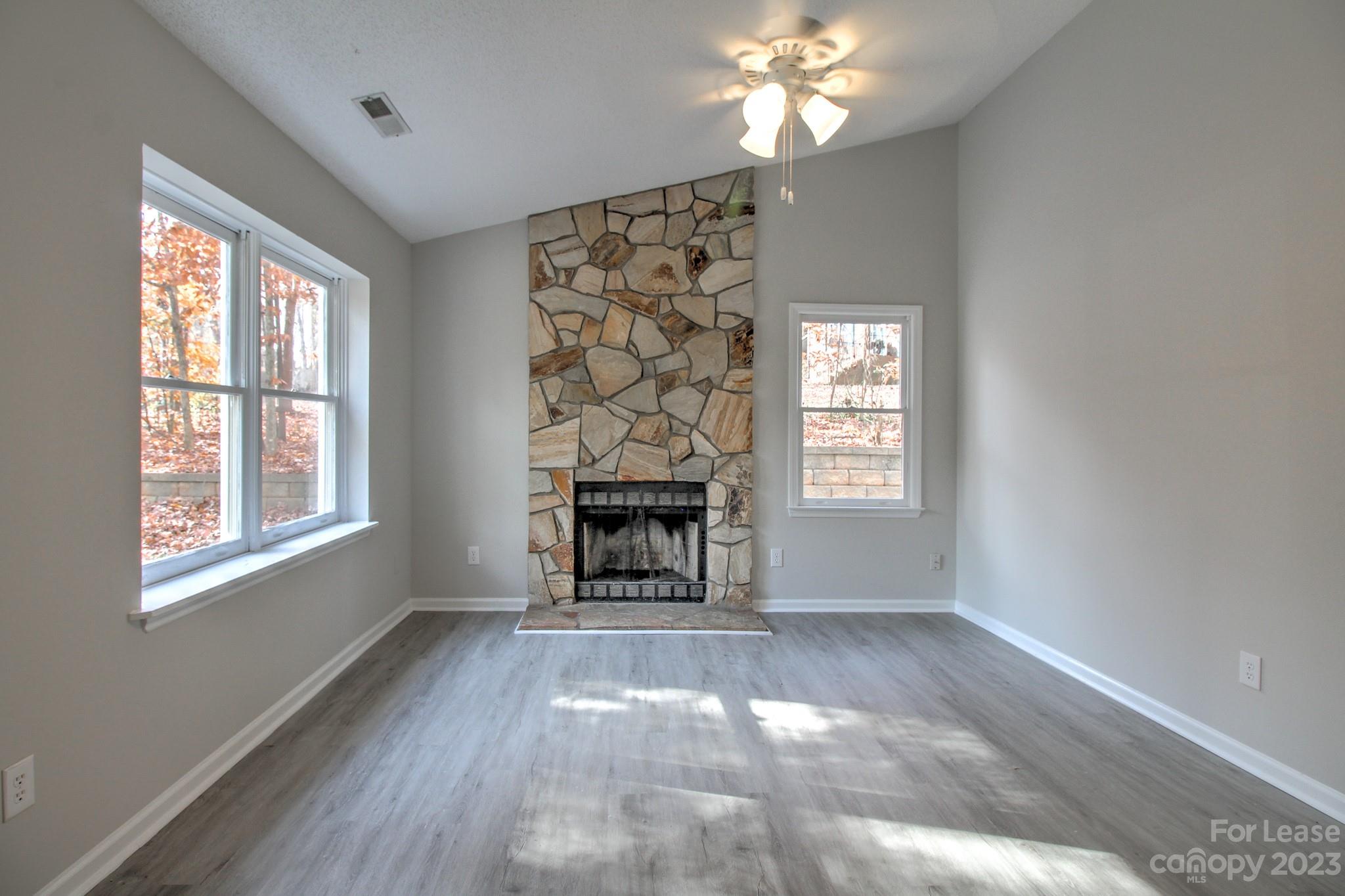 Hillcrest - Residential Lease