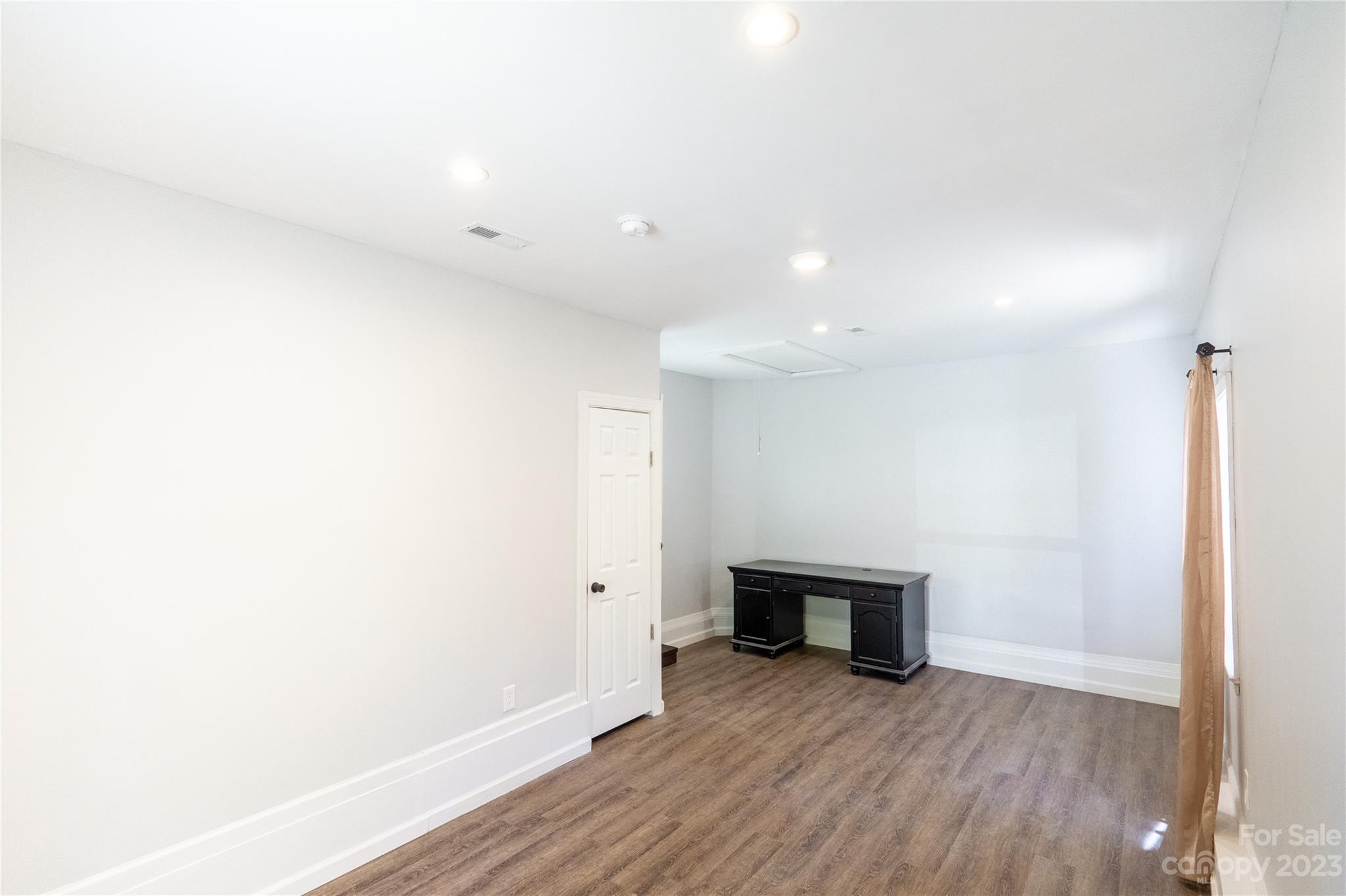 Hickory Ridge - Residential