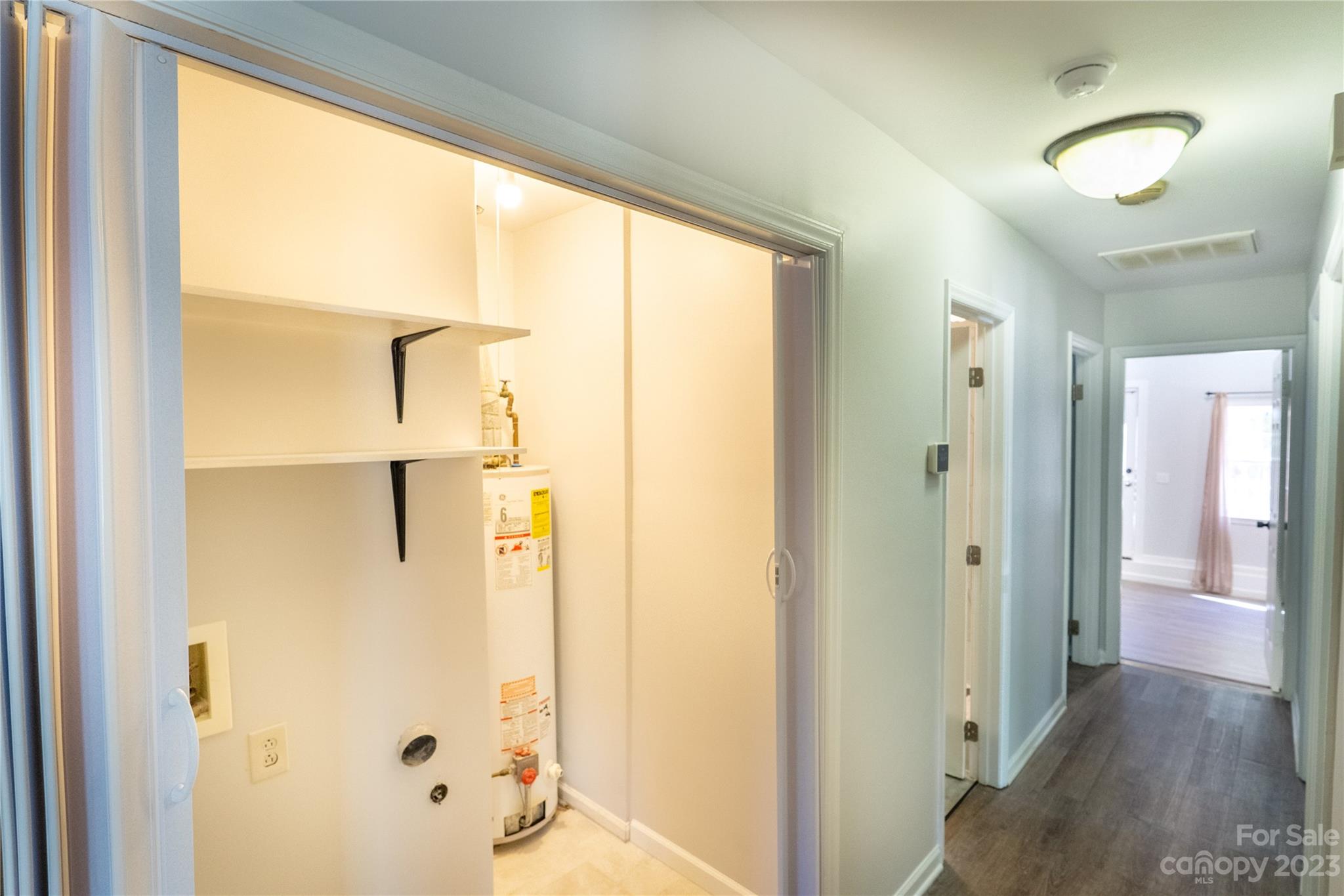Hickory Ridge - Residential