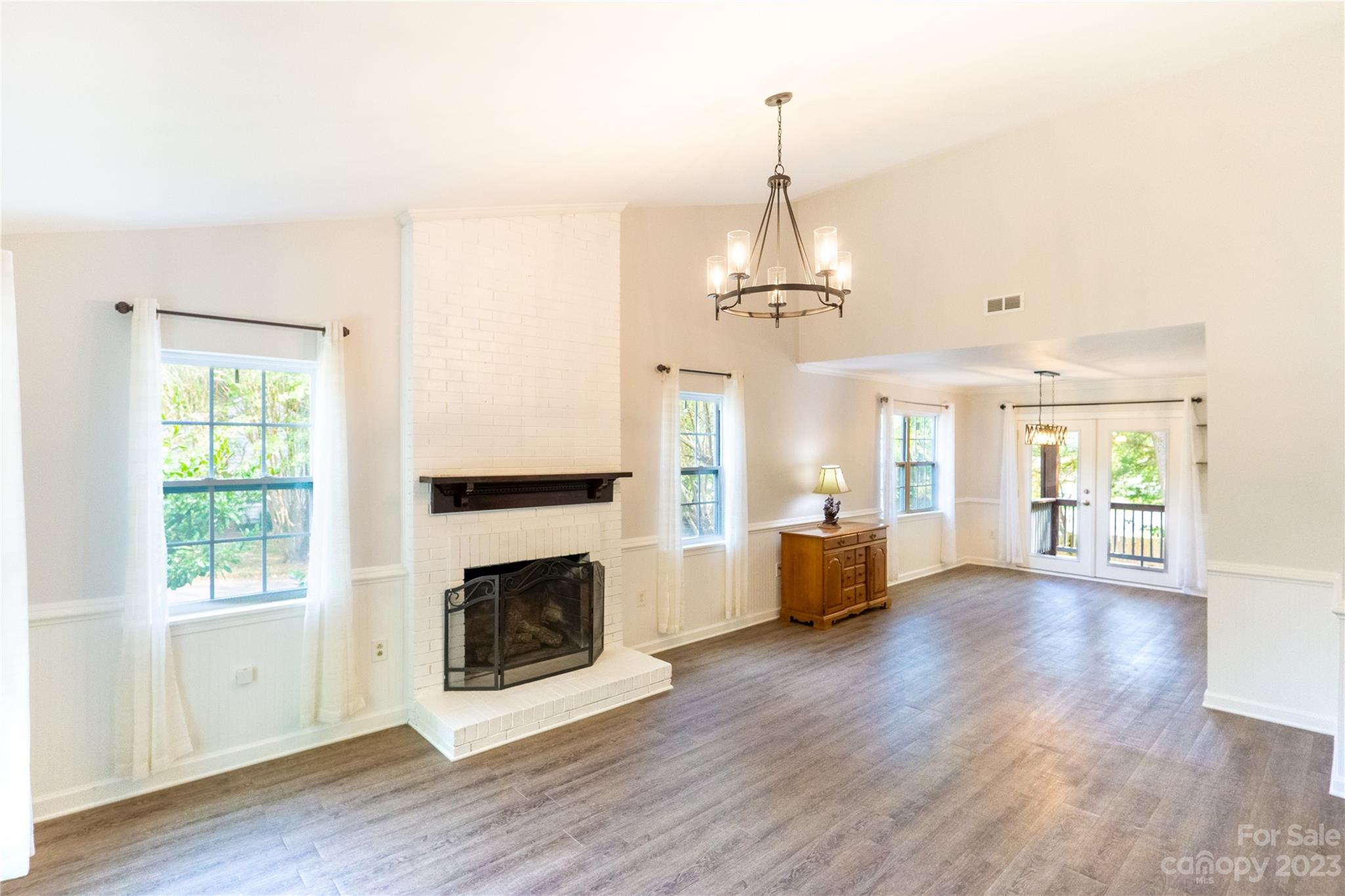 Hickory Ridge - Residential