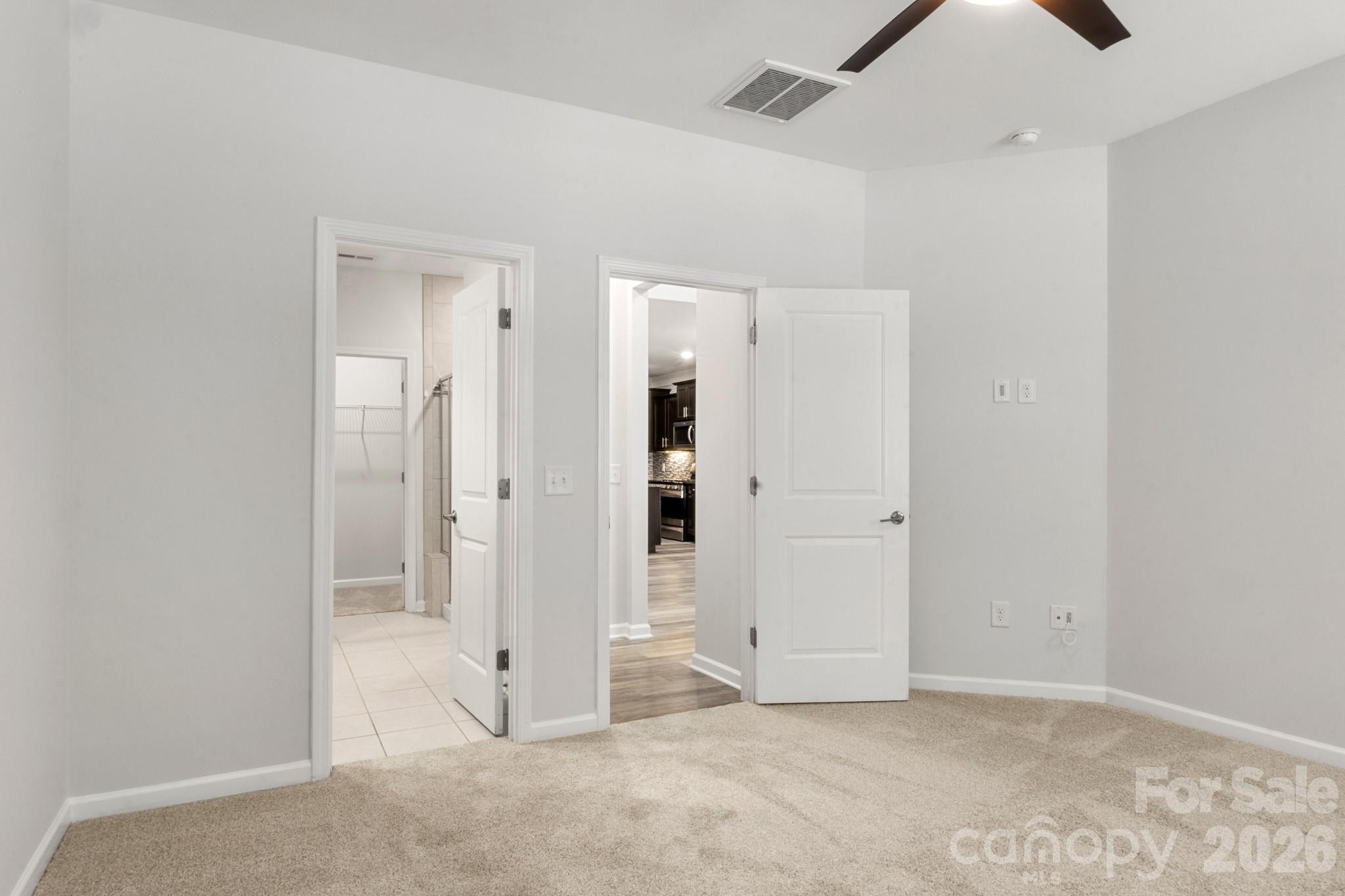 Savannah Townhomes - Residential