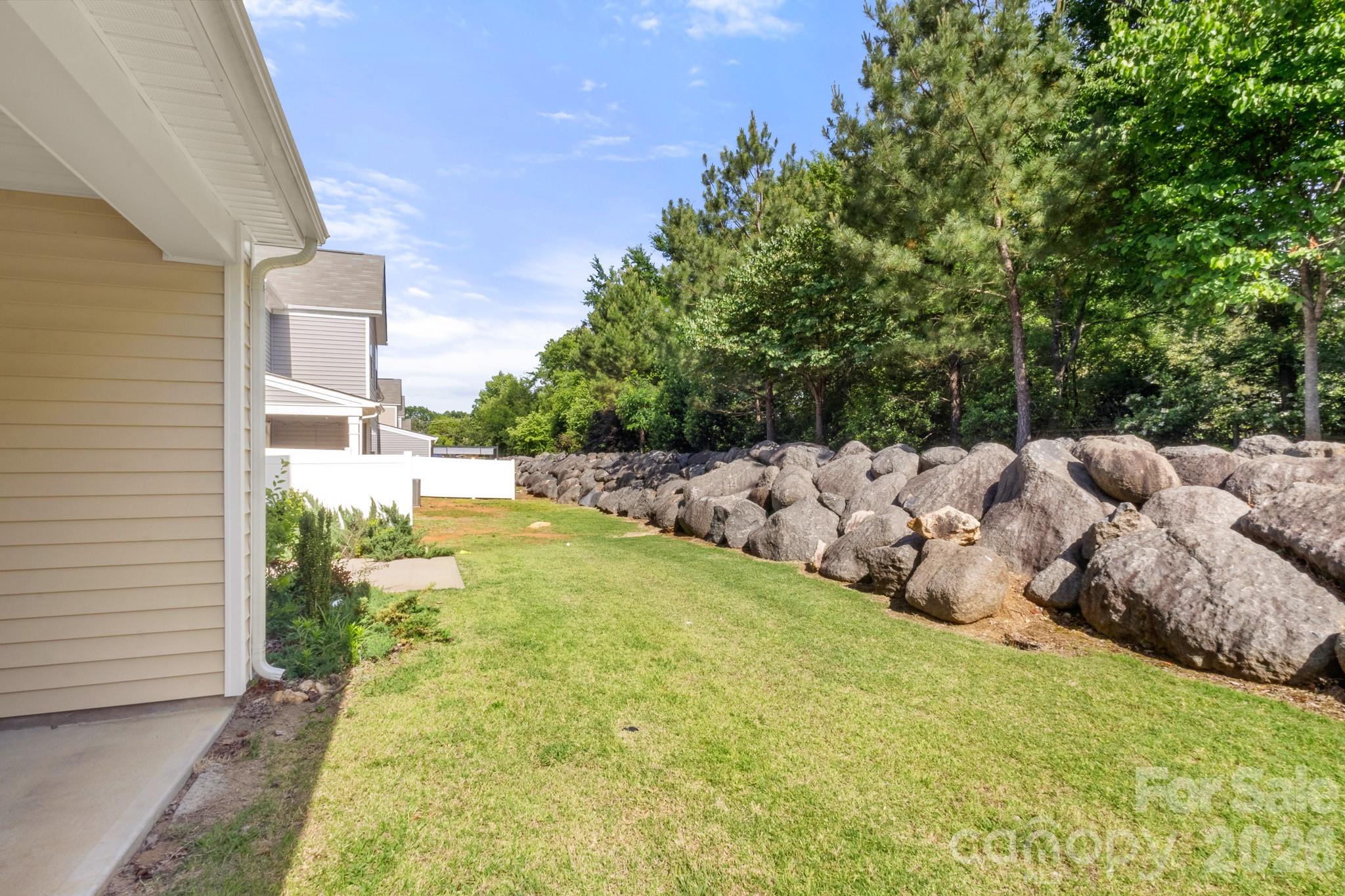 Savannah Townhomes - Residential