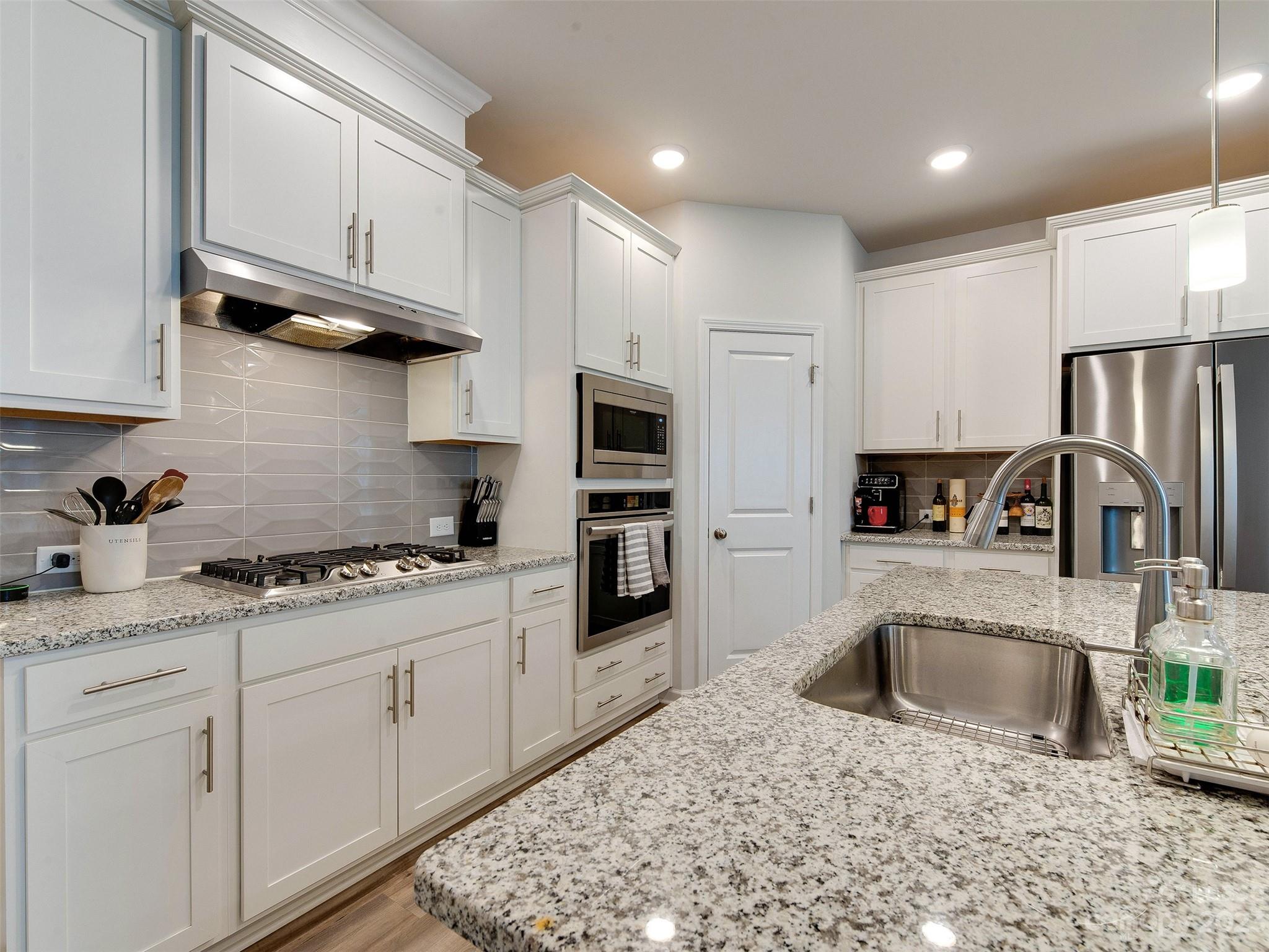 Villa Heights - Residential Lease