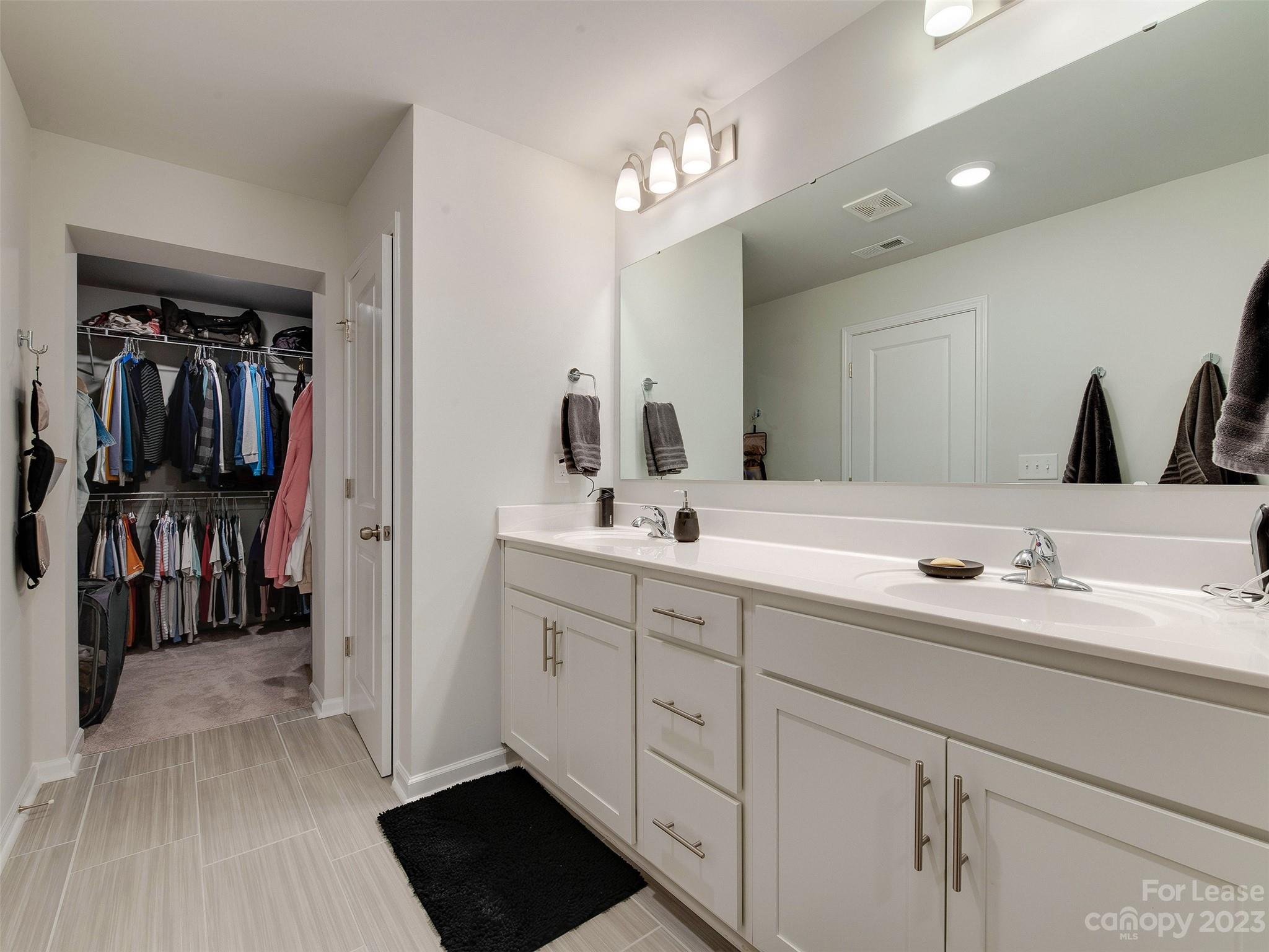 Villa Heights - Residential Lease