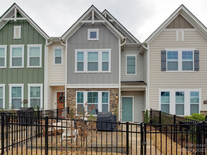 Stunning almost new townhome for rent in hot Villa Heights. Live seconds from the best of the best Charlotte has to offer! Tucked perfectly between NoDa and Midwood and all the hot spots.  This unit is in great condition and so close to it all! The front fenced yard and paver patio is an excellent place to entertain family and friends. Walking into the home you are greeted by the large living room that opens up to the chef's kitchen complete with gas cooktop and stainless steel appliances.  On the middle floor is the bright and spacious primary suite with large shower, dual vanities and custom tile as well as guest bedrooms that have their shared bath. The washer and dryer are included as well. Upstairs is the loft style bedroom that would be ideal as a home office, guest suite, work out room or game room! Don't miss the large 2 car garage and guest parking in the neighborhood! Wired for ATT fiber if needed. The fourth bedroom/bonus on 3rd floor doesn't have a door. Take a look today!