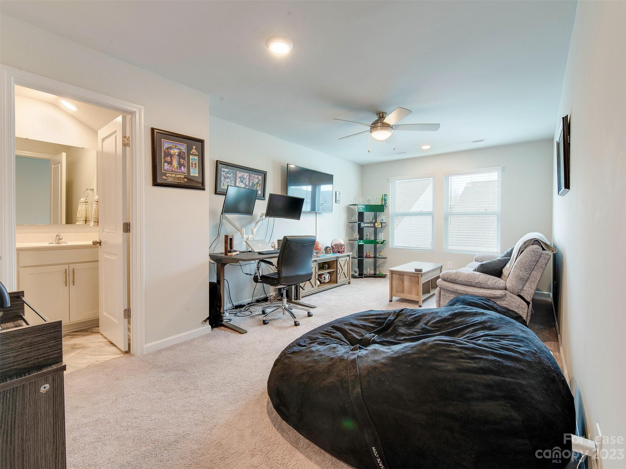 Villa Heights - Residential Lease