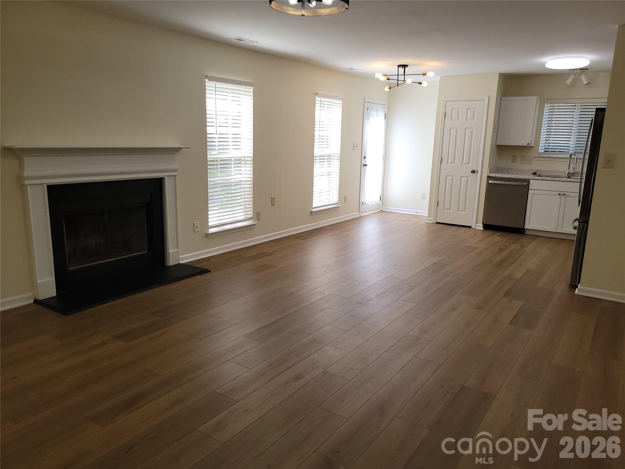 8012 Sheckler Lane