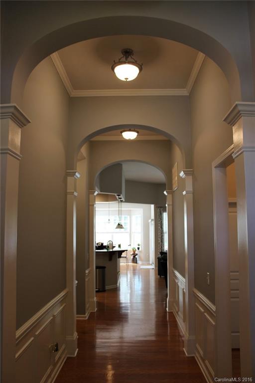 Ridge Pointe - Residential