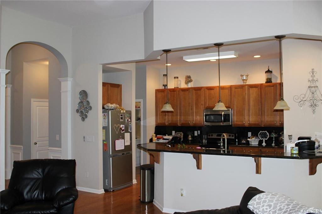 Ridge Pointe - Residential