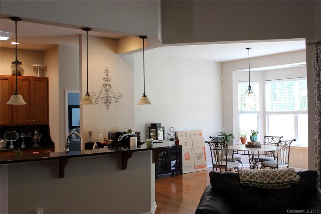 Ridge Pointe - Residential