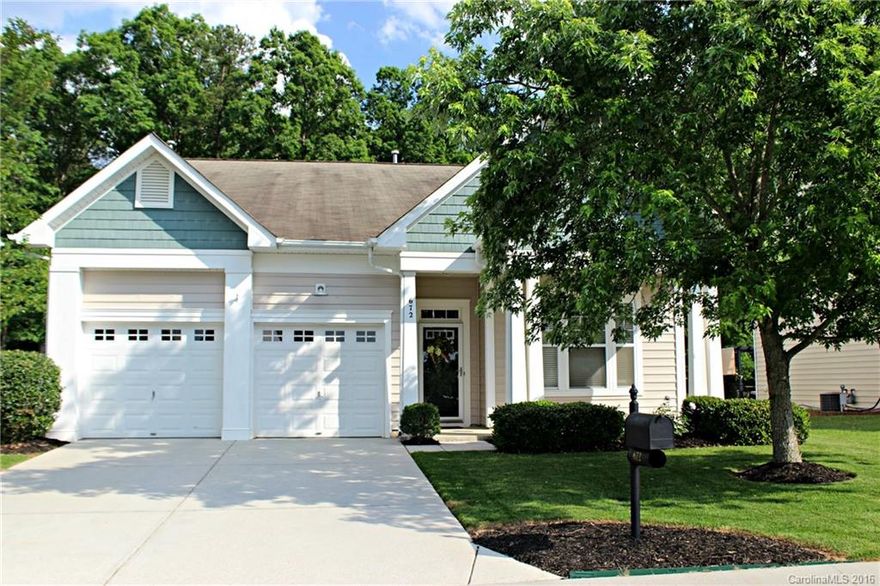 Highly desirable 1.5 story floor plan in Ridge Pointe! This 4 bedroom, 3 bath home has a very open floor plan with spacious back yard. The kitchen features granite and stainless steel appliances that open up to the great room and breakfast area. The 4th bedroom upstairs is large enough to use as a flex area and has a full bathroom and walk in closet. This home will sell quickly!  Listing agent is owner.