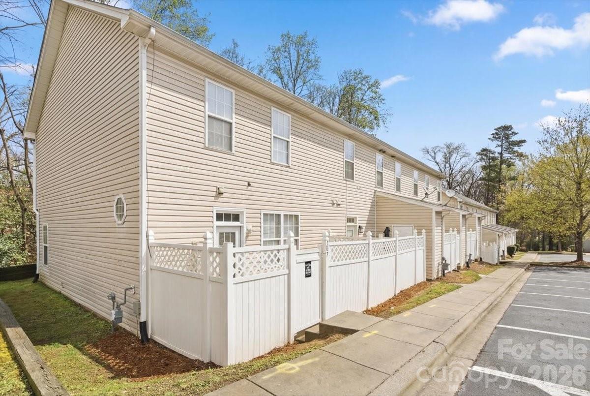 Kings Creek - Residential