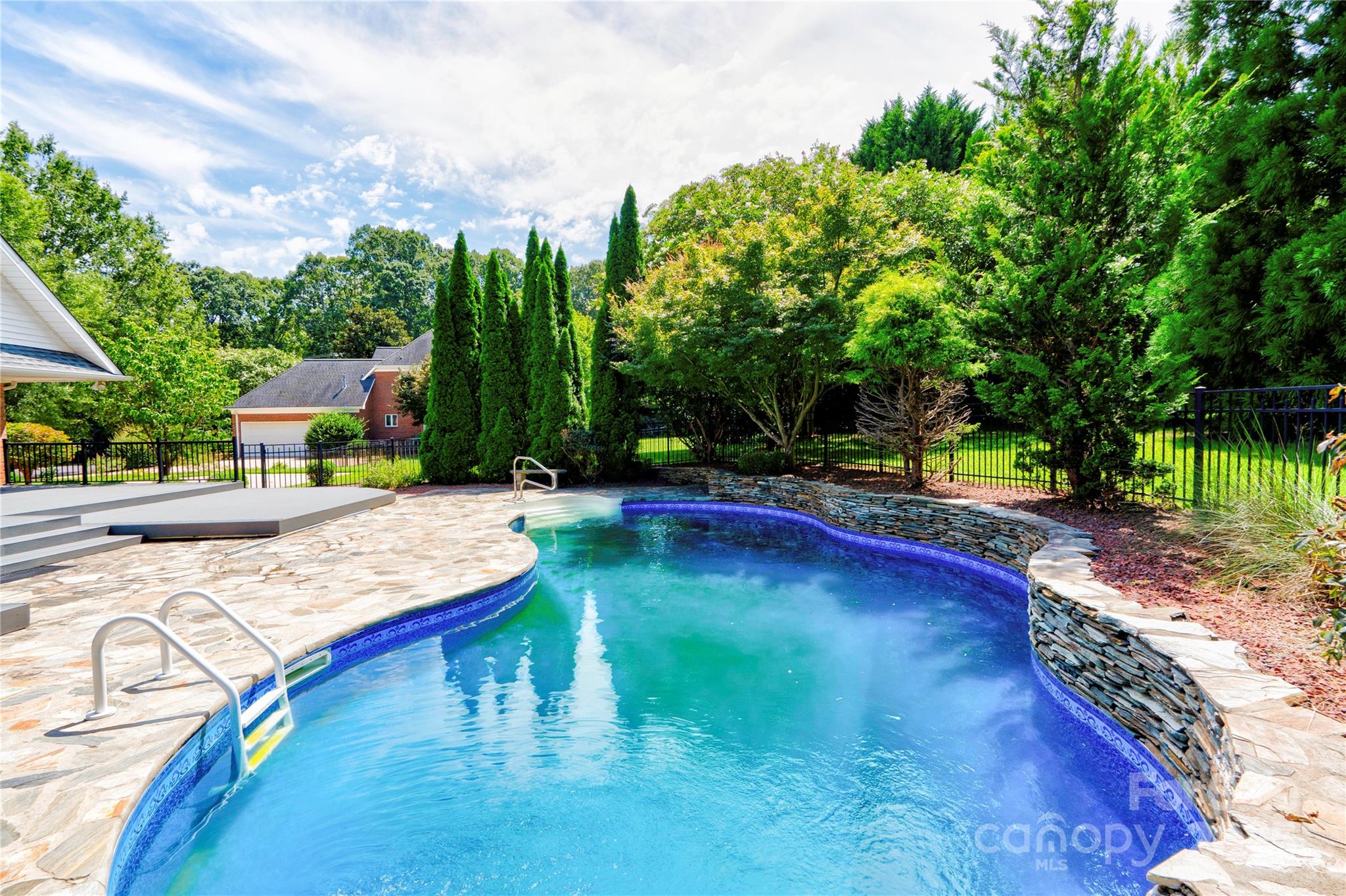 504 Johnsfield Road