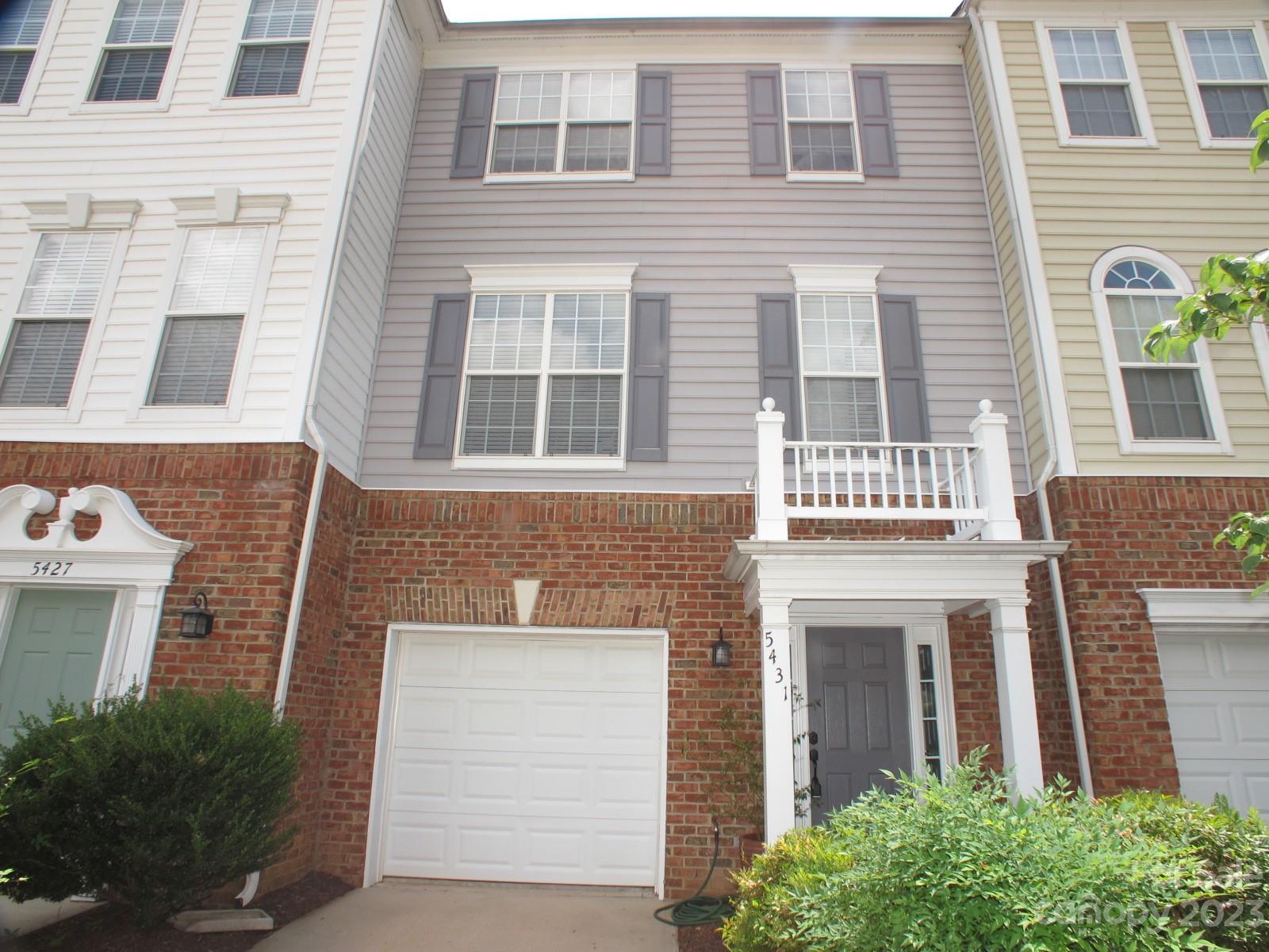 Magnolia Park - Residential