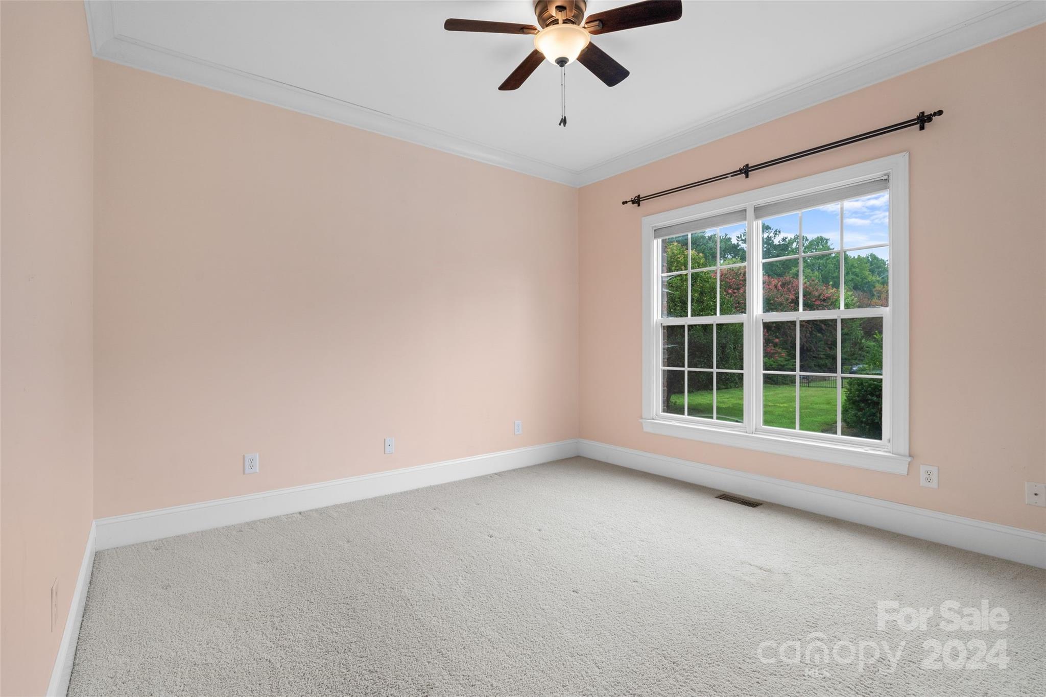 Lake Club Commons - Residential