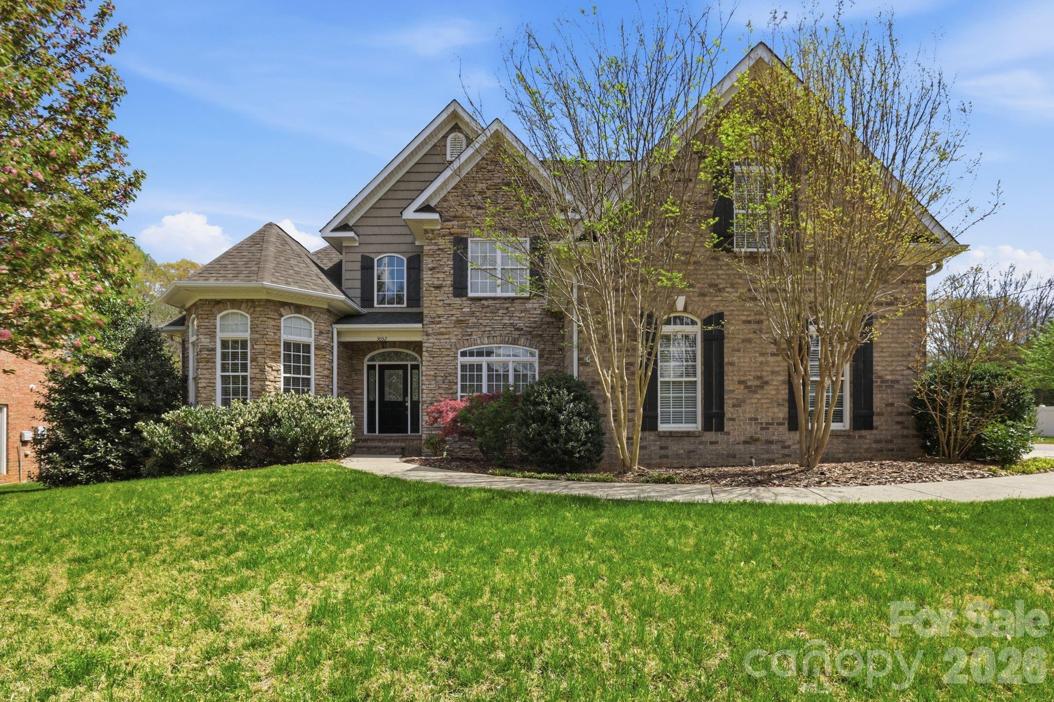 3052 17th Street Court NE