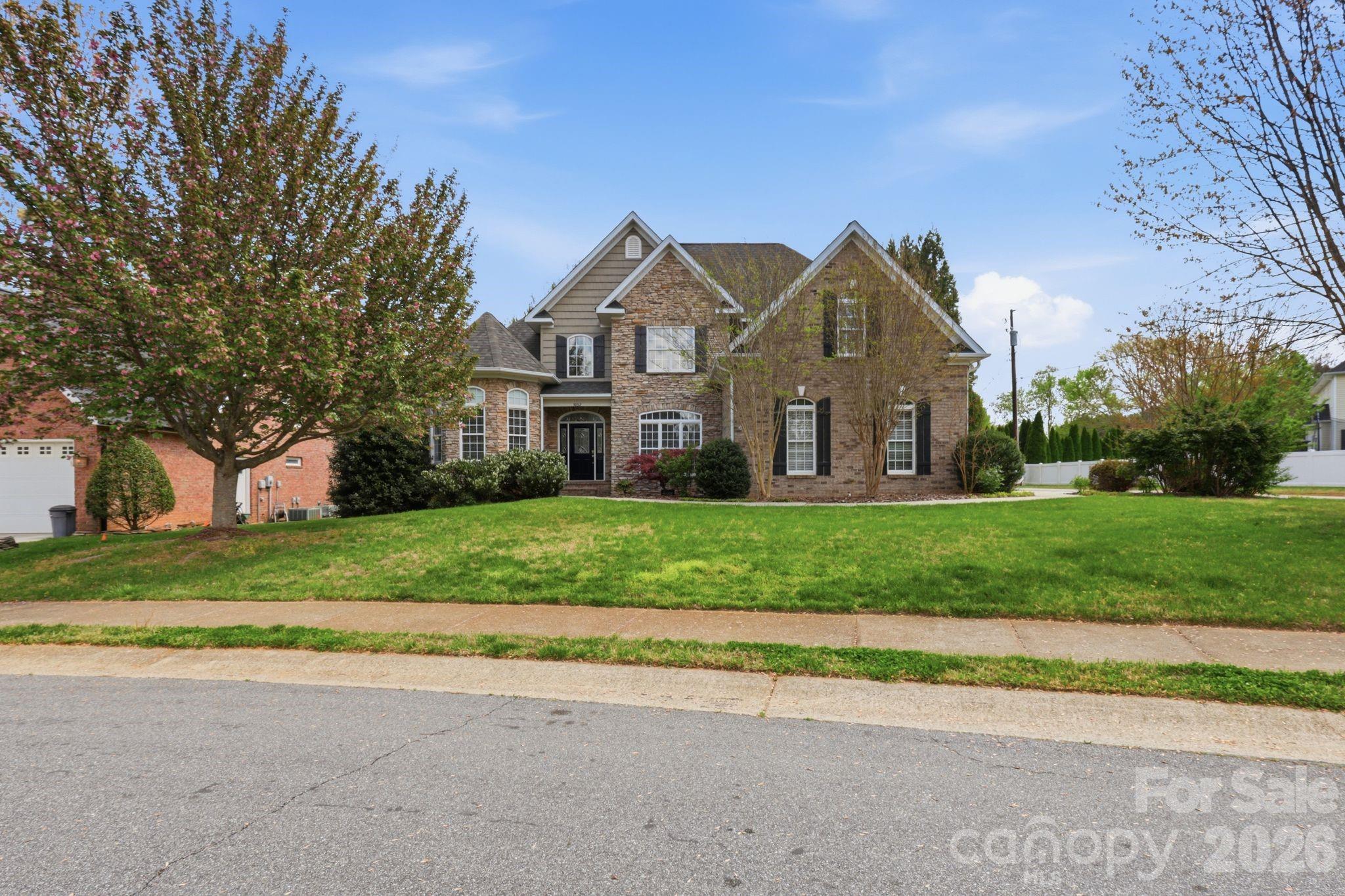 3052 17th Street Court NE