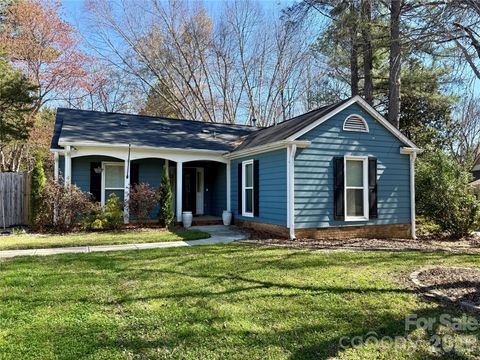 7310 Palmetto Court Charlotte NC 28227