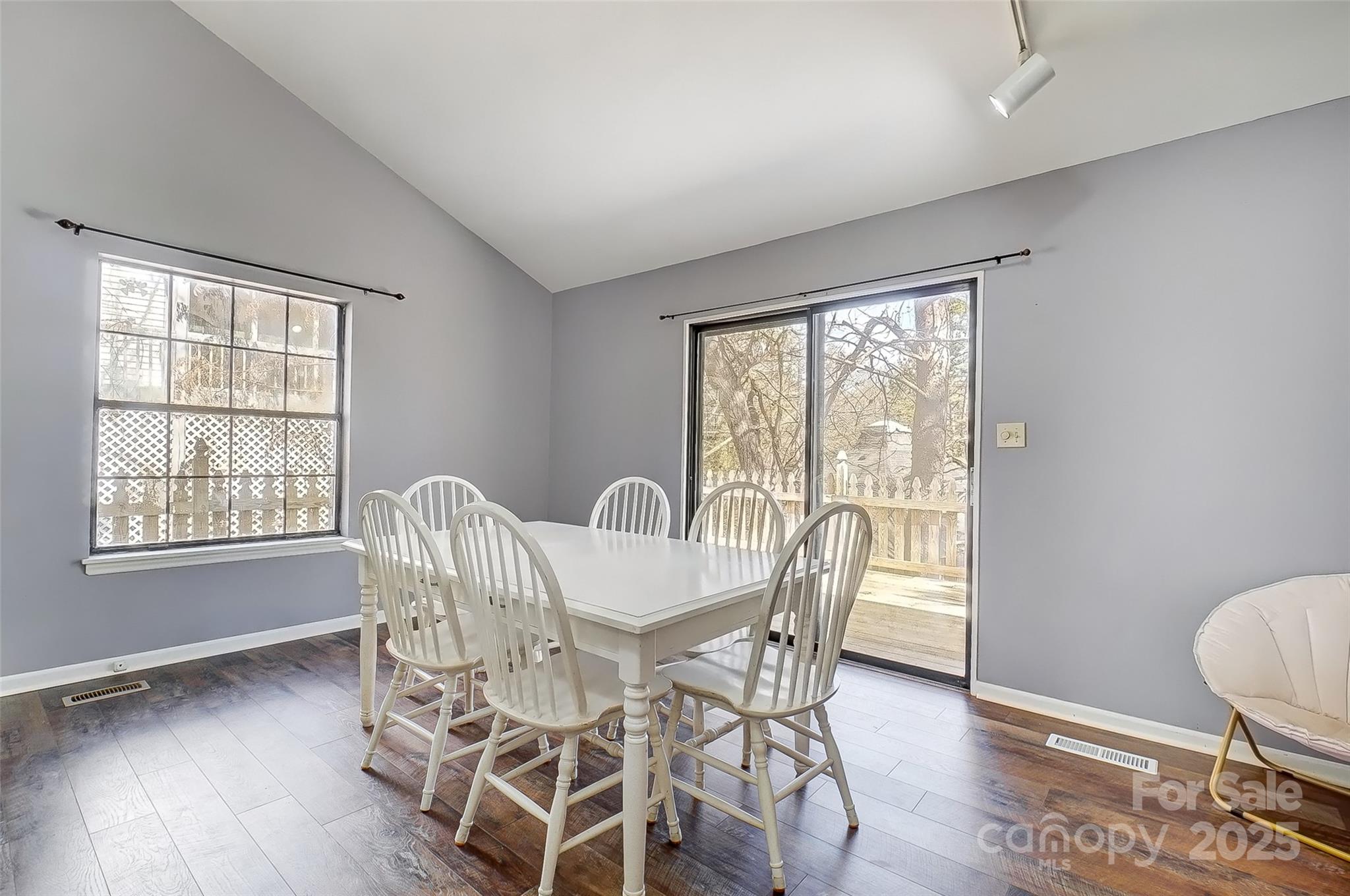 Tega Cay - Residential