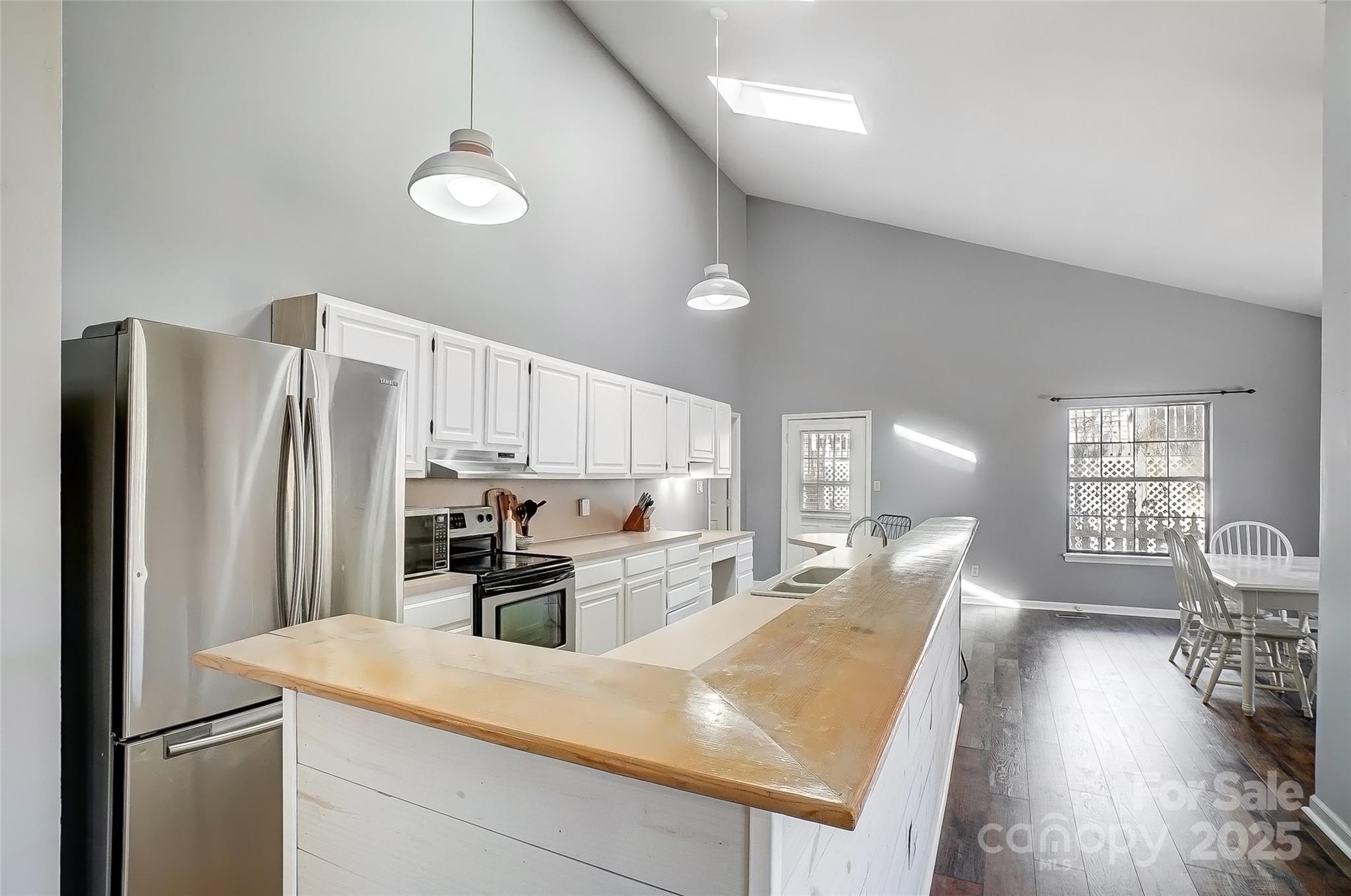 Tega Cay - Residential