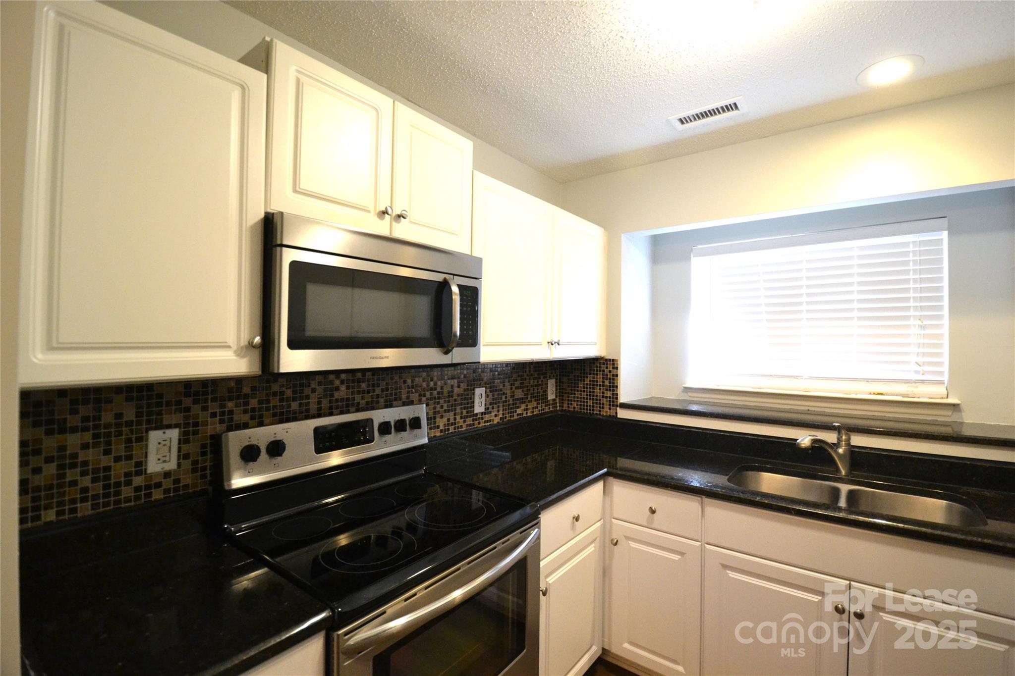 Vineyard Point - Residential Lease