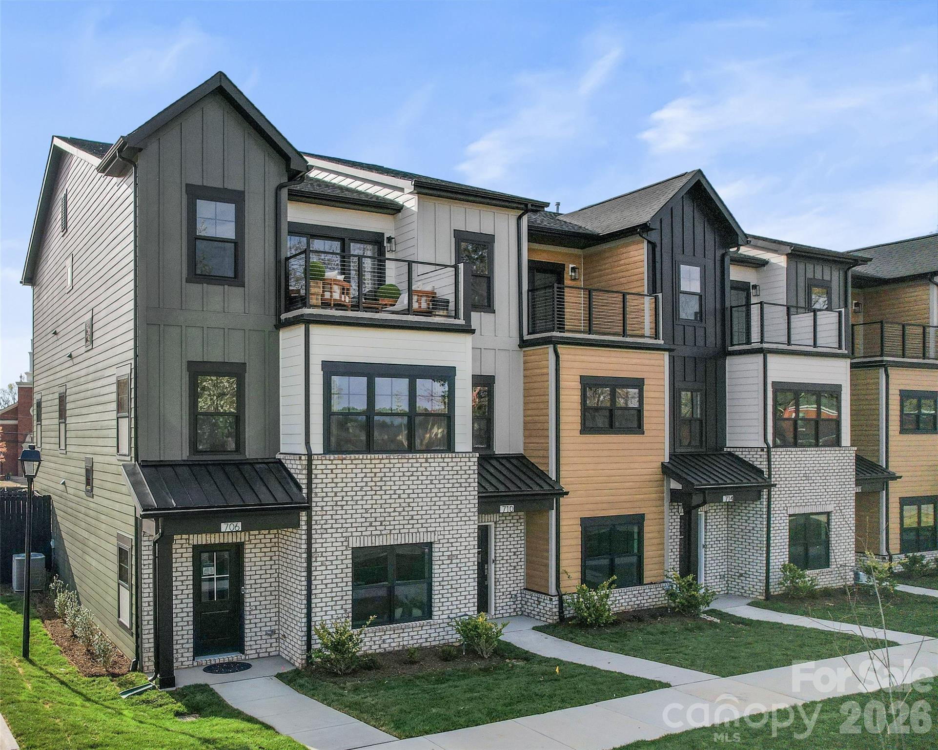 Townes At Maxwell - Residential