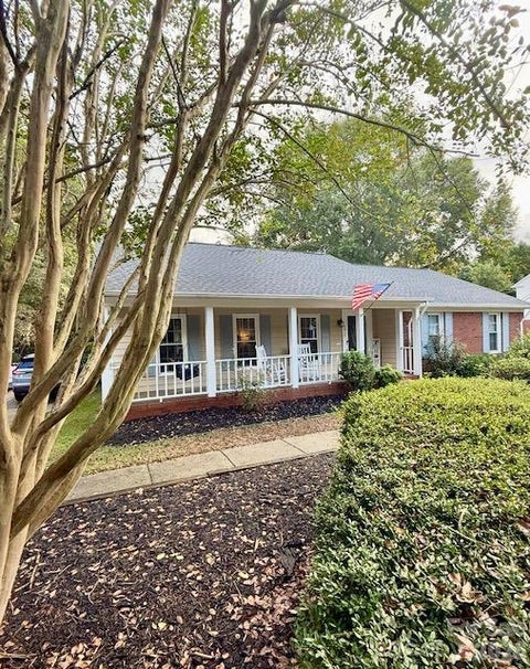 Photo of 9915 Ridgemore Drive, Charlotte, NC 28277 (MLS # 4432835)