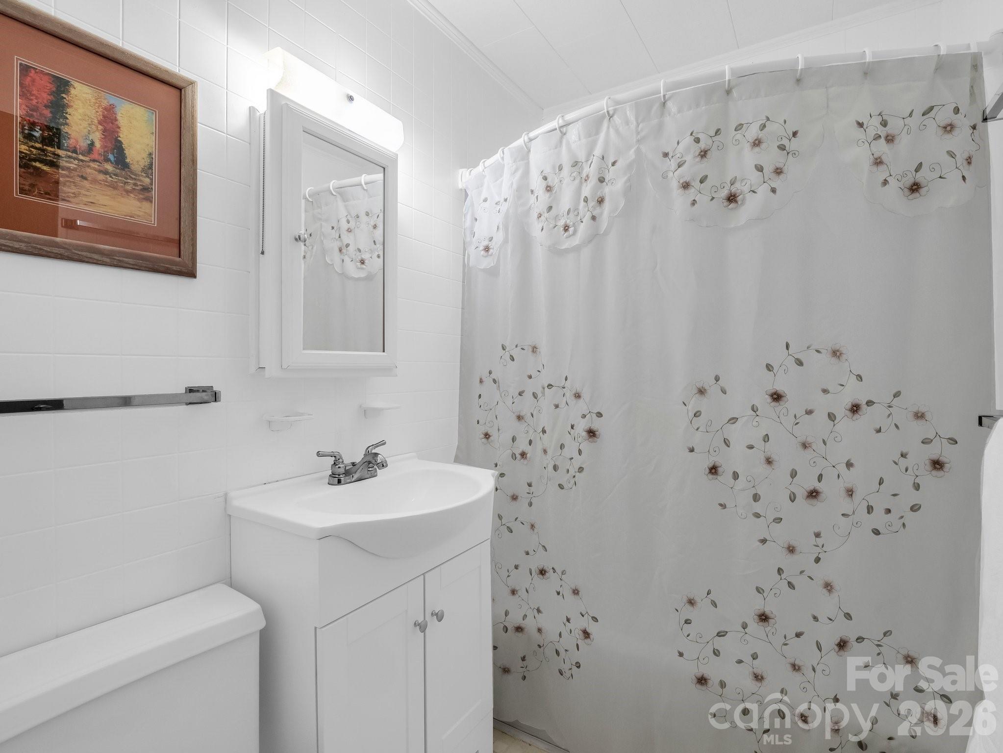 Rumbling Bald on Lake Lure - Residential