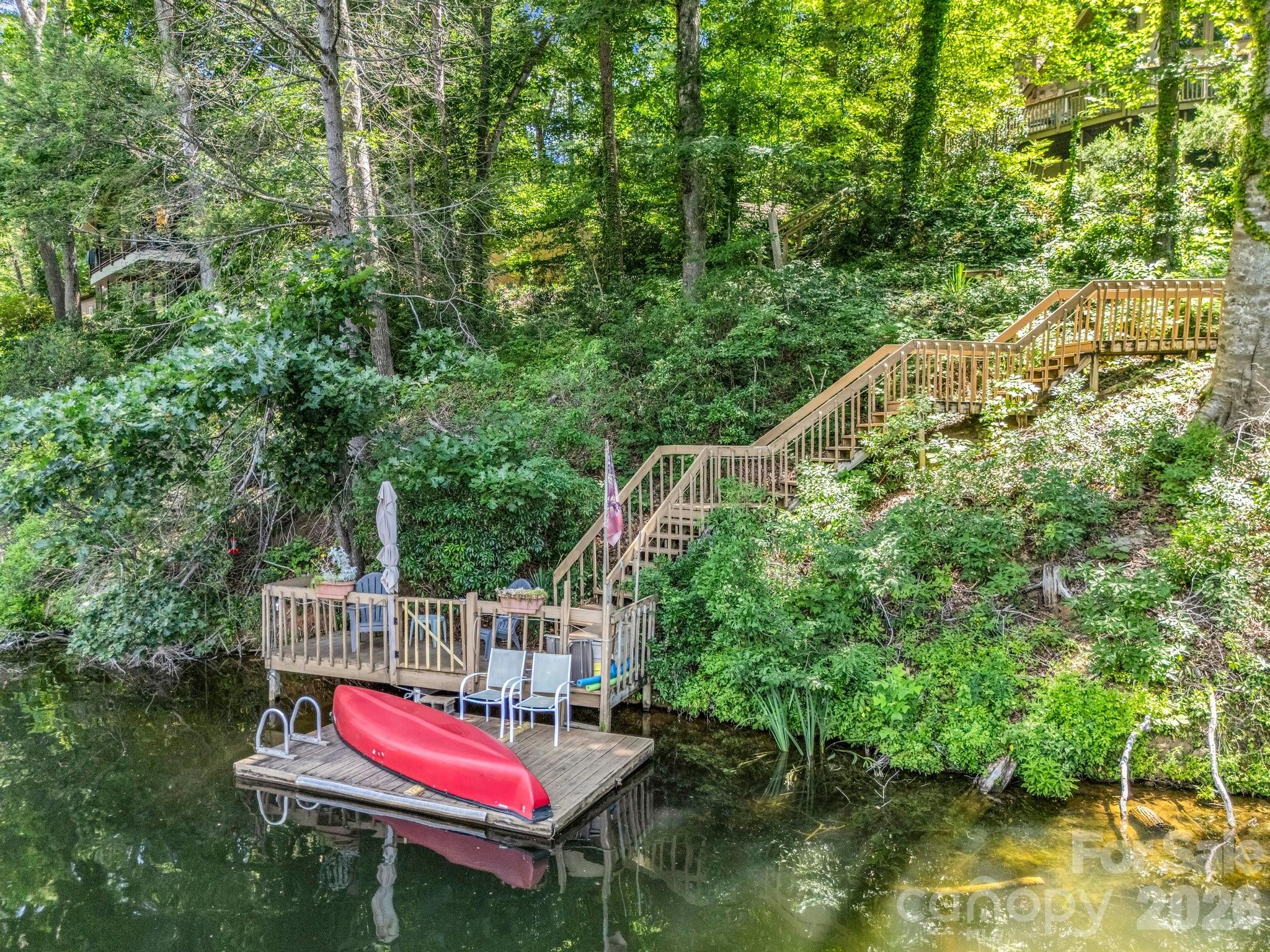Rumbling Bald on Lake Lure - Residential
