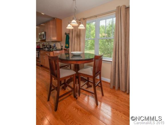 Fox Glen - Residential