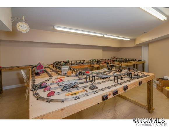 Fox Glen - Residential