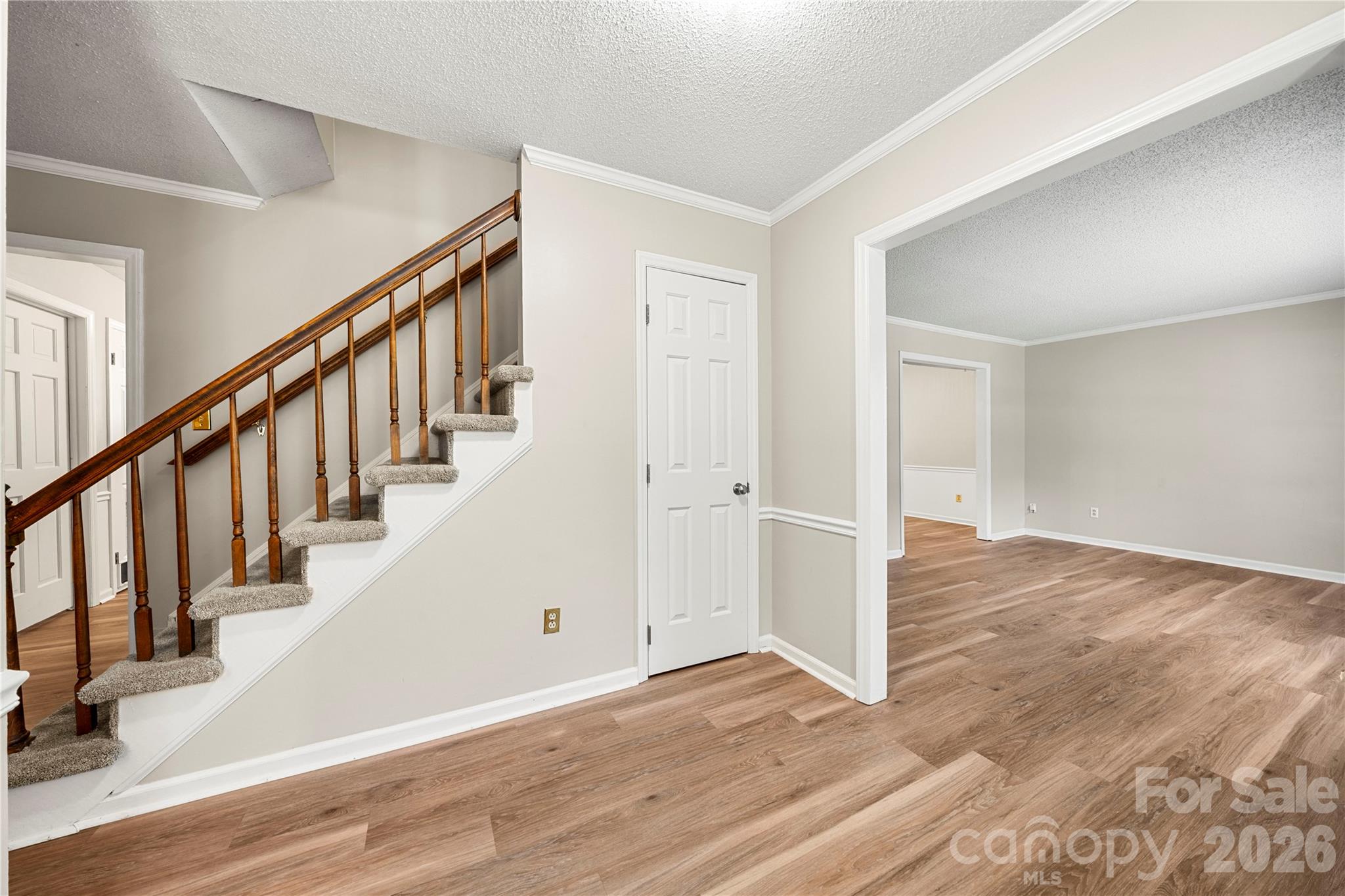 628 Bellows Lane