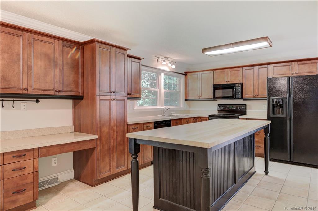 Monterey Hills - Residential