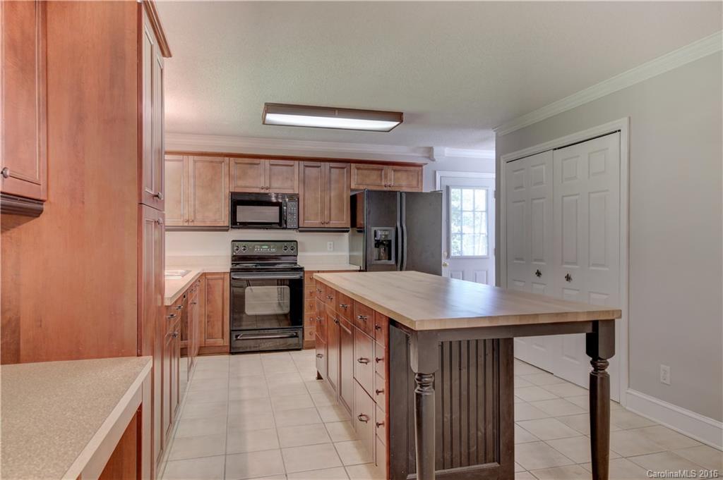 Monterey Hills - Residential