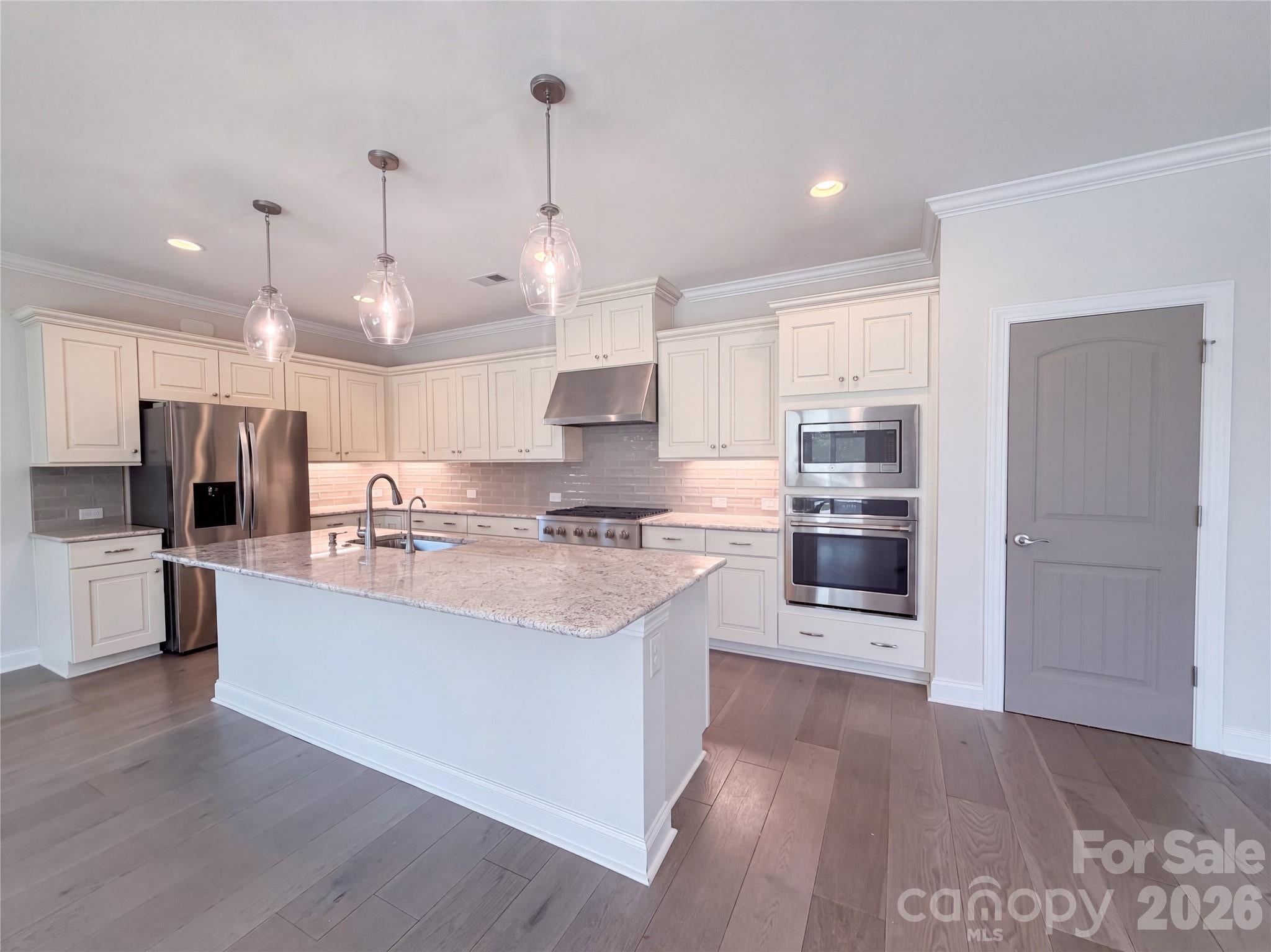 5989 Pier Drive