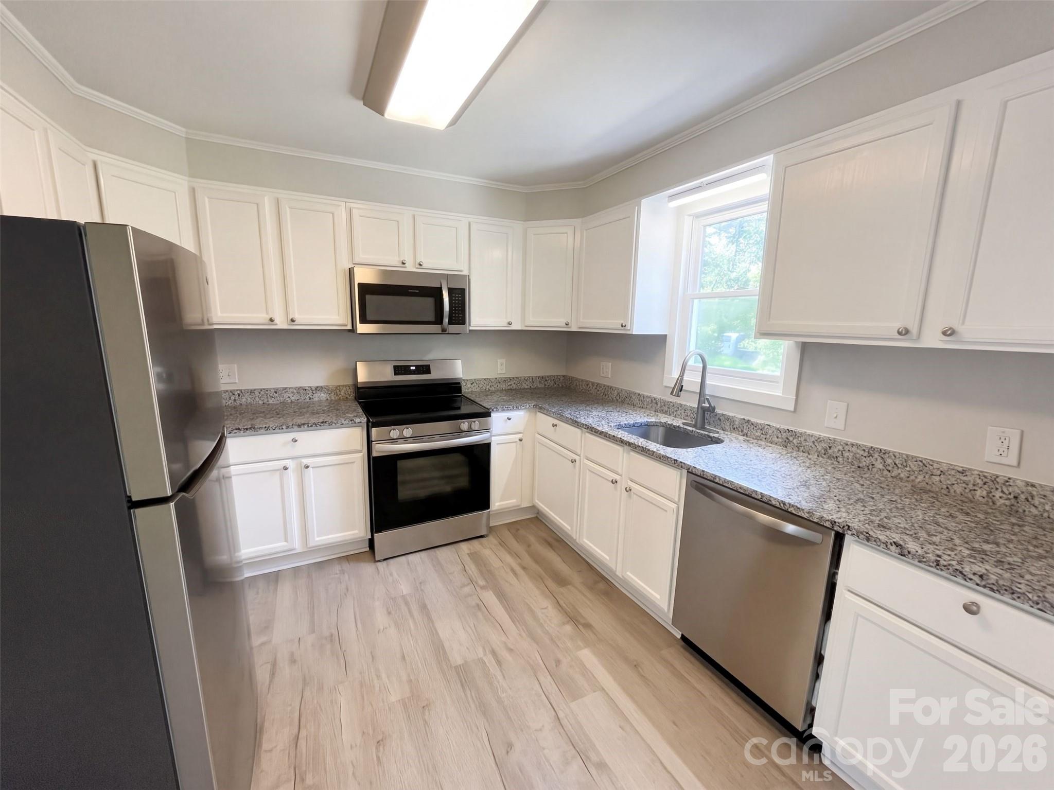 905 3rd Street