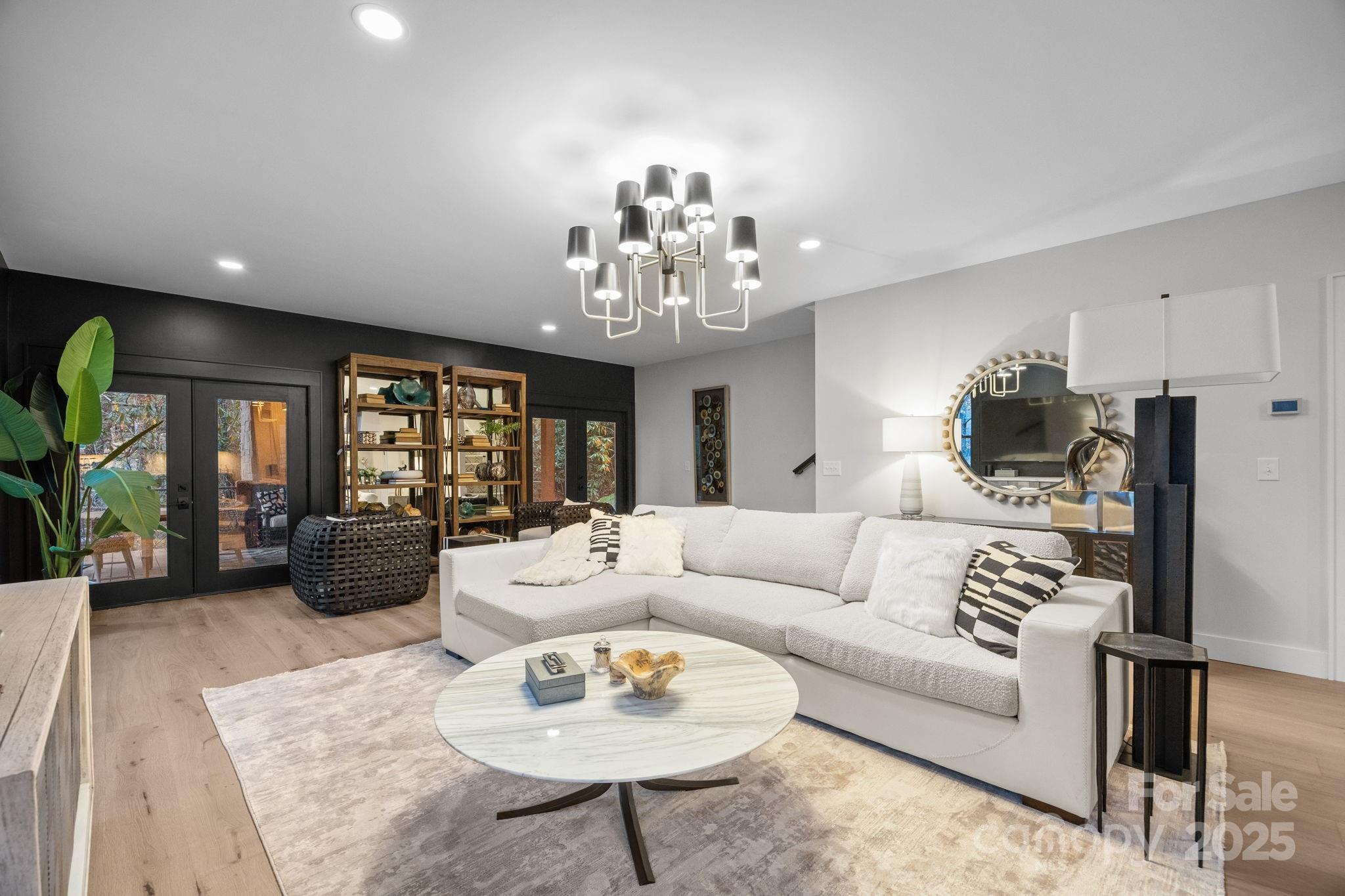 Lake Toxaway Estates - Residential