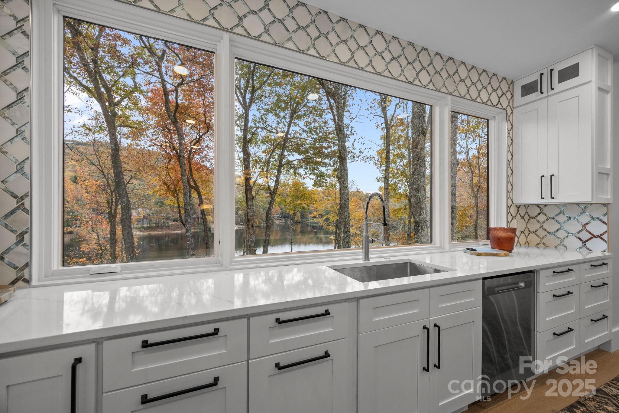 Lake Toxaway Estates - Residential