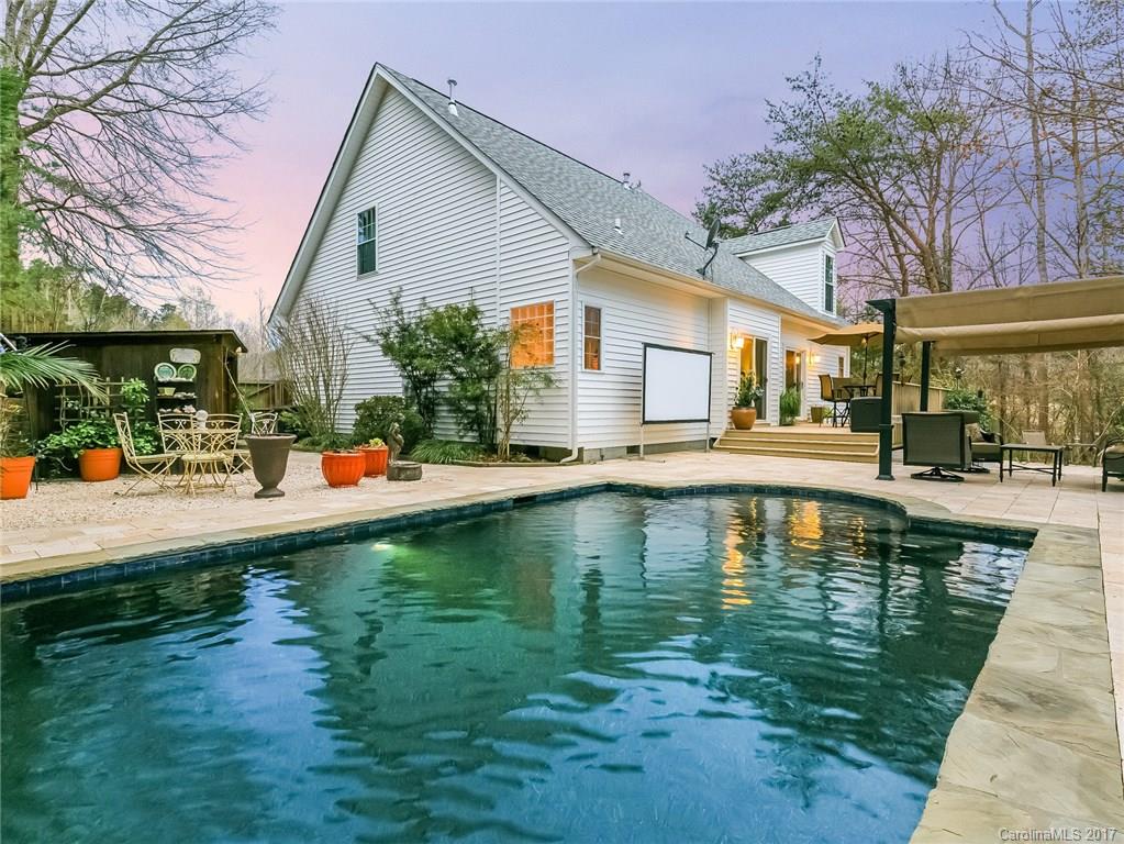 Tega Cay - Residential