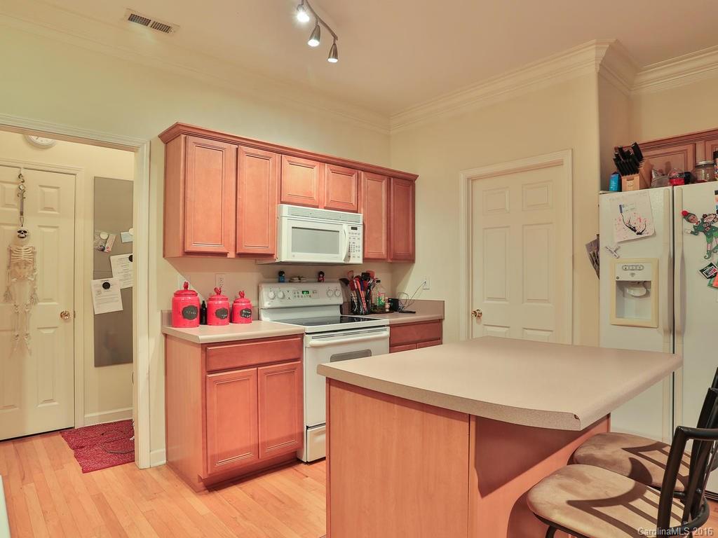 Moss Creek Village - Residential