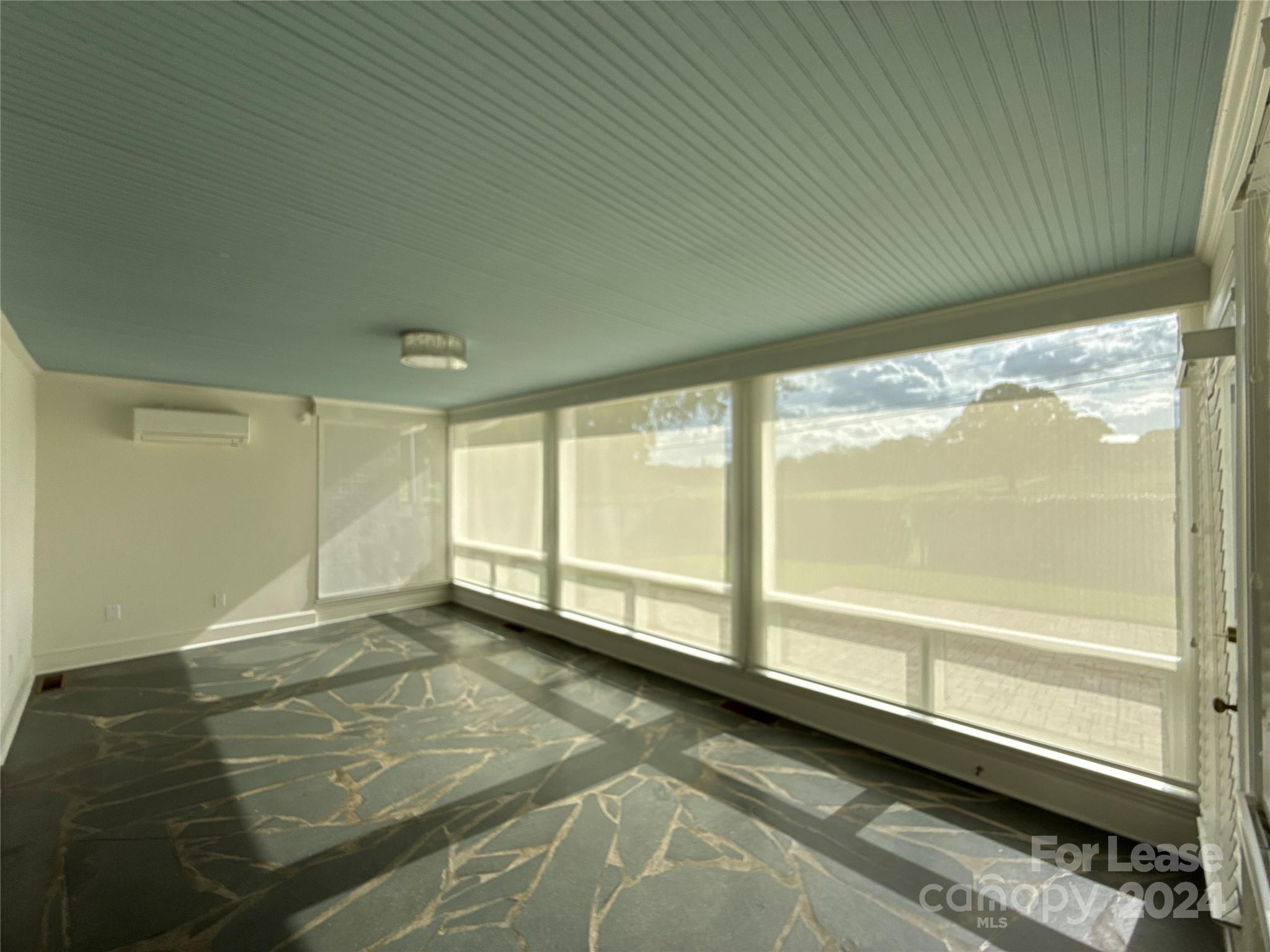 Myers Park - Residential Lease