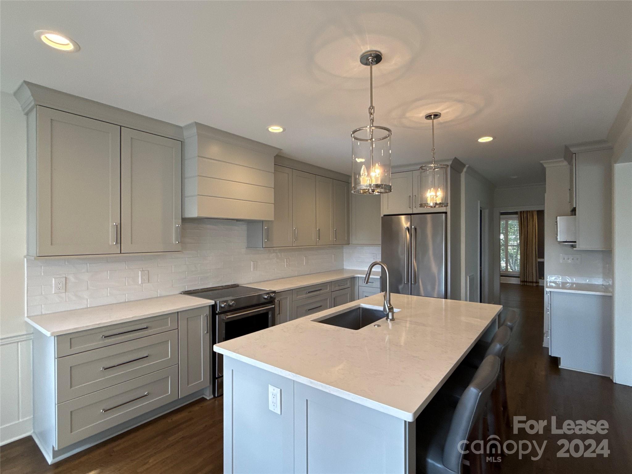 Myers Park - Residential Lease