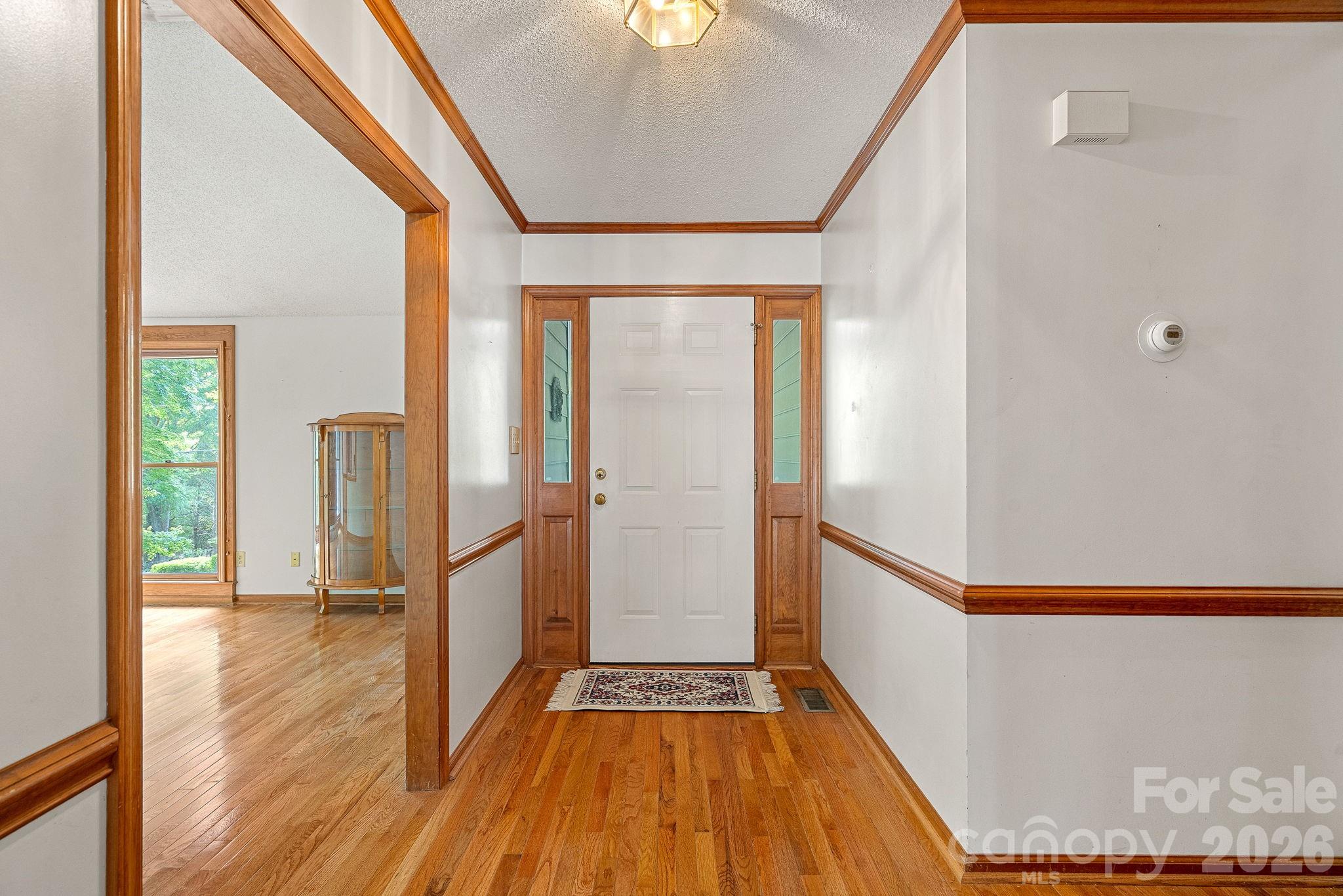 5215 Club View Drive