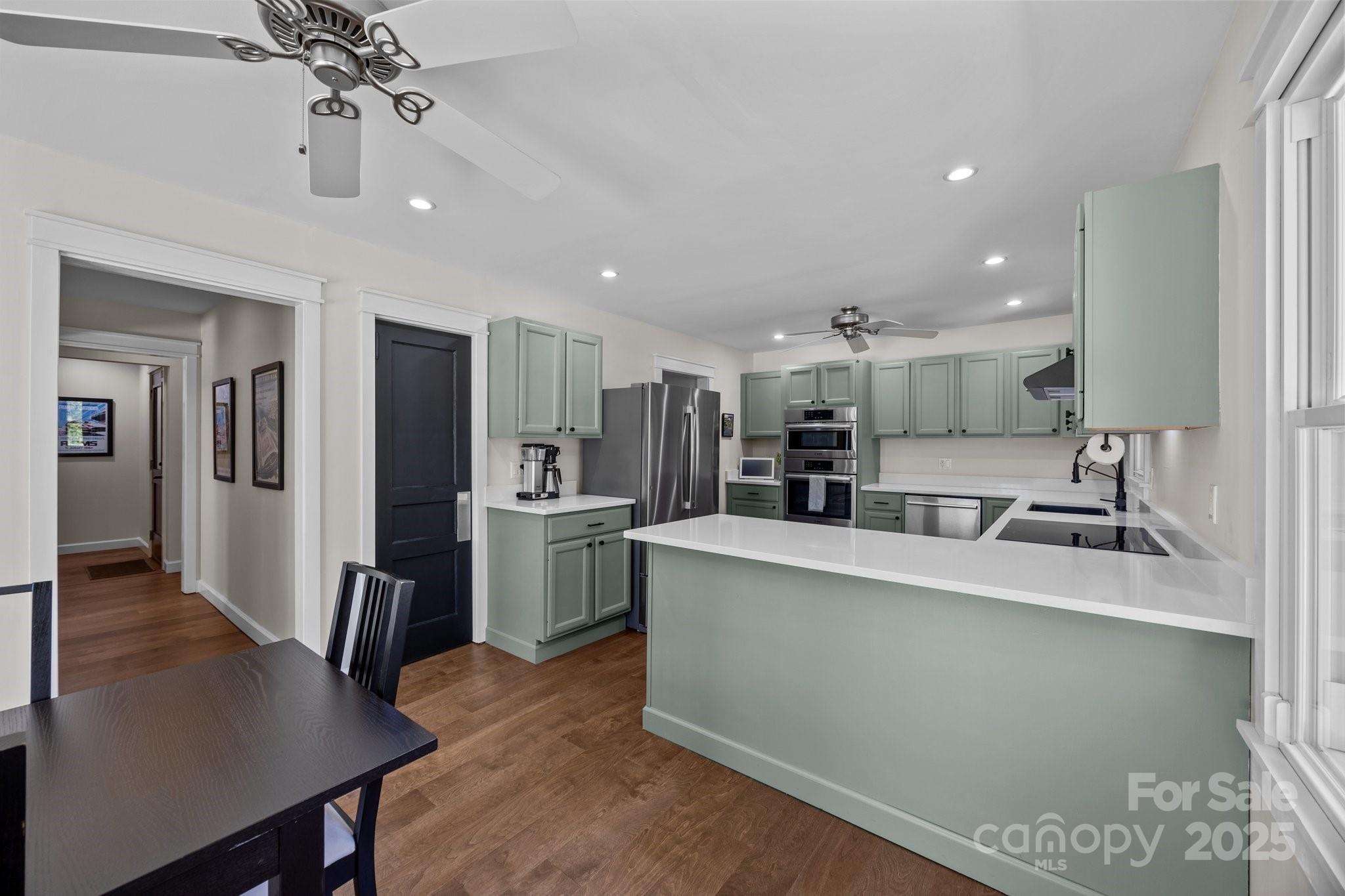 Carolando - Residential