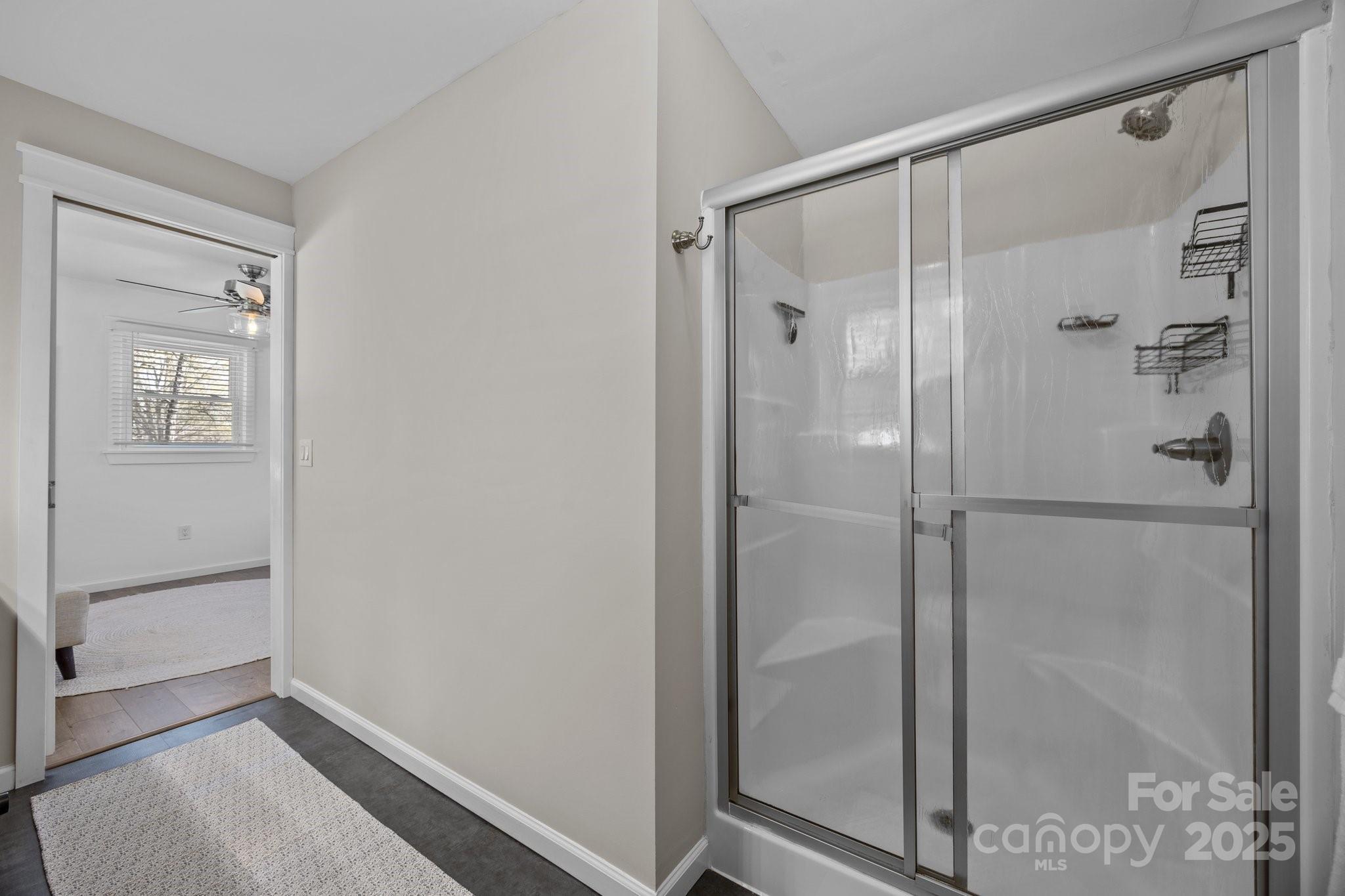 Carolando - Residential