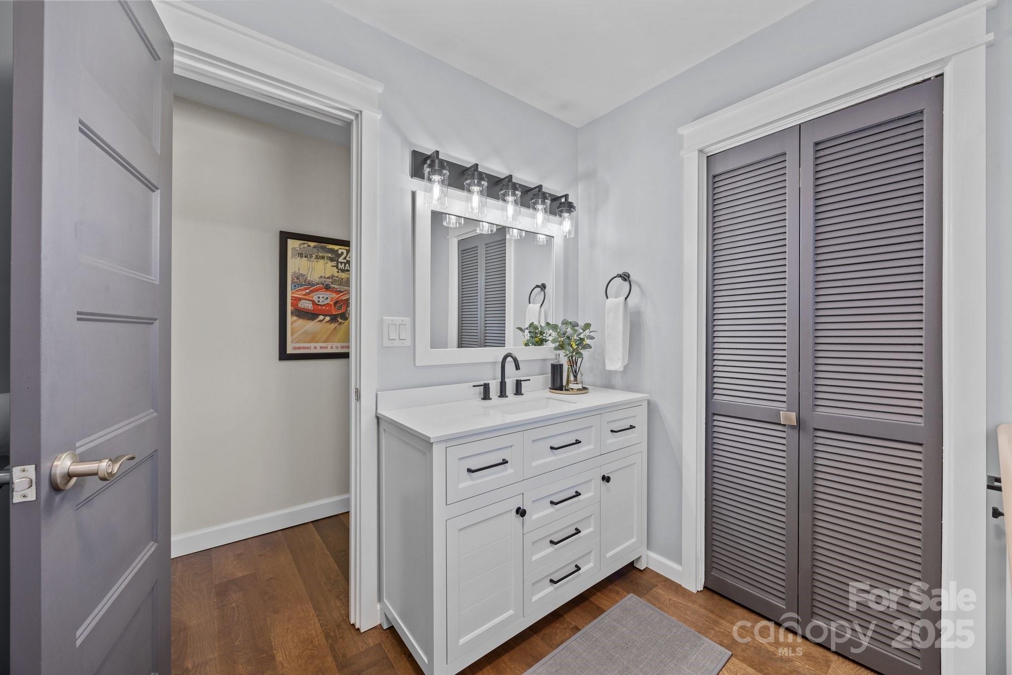 Carolando - Residential